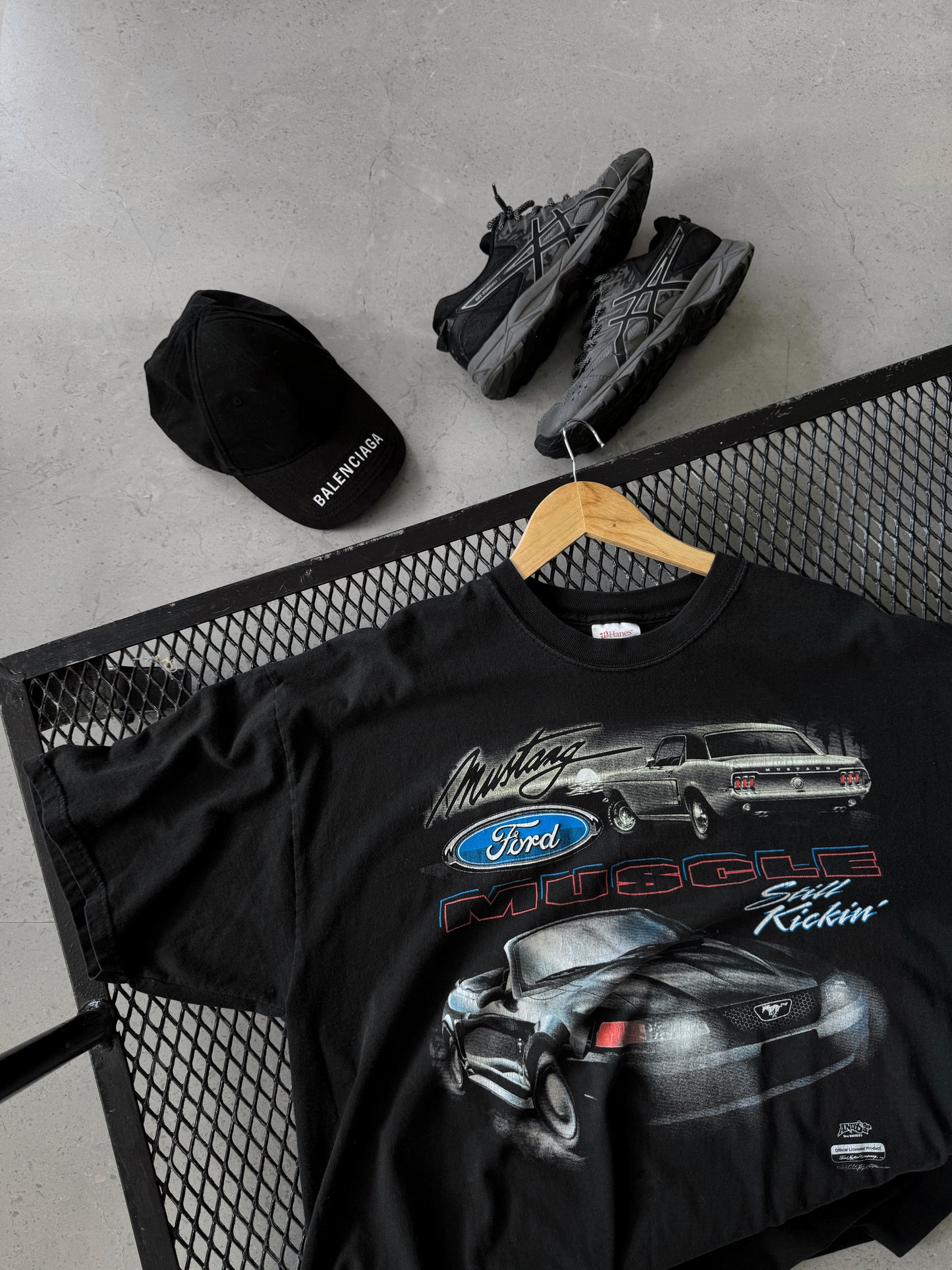 (L-XL) Vintage Ford Mustang Collection Tee