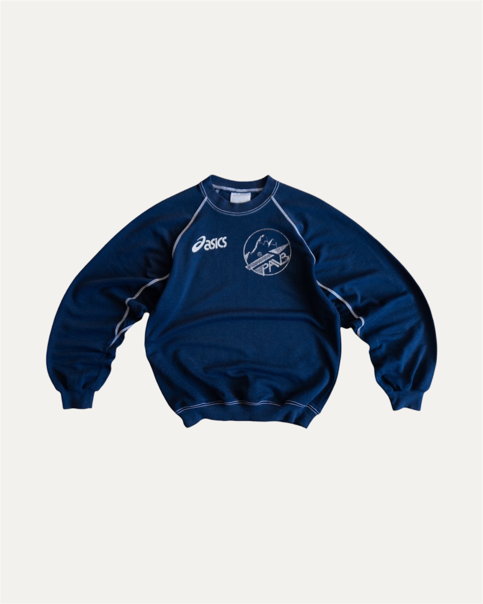 (BOXY M) 90’S VINTAGE ASICS CREWNECK