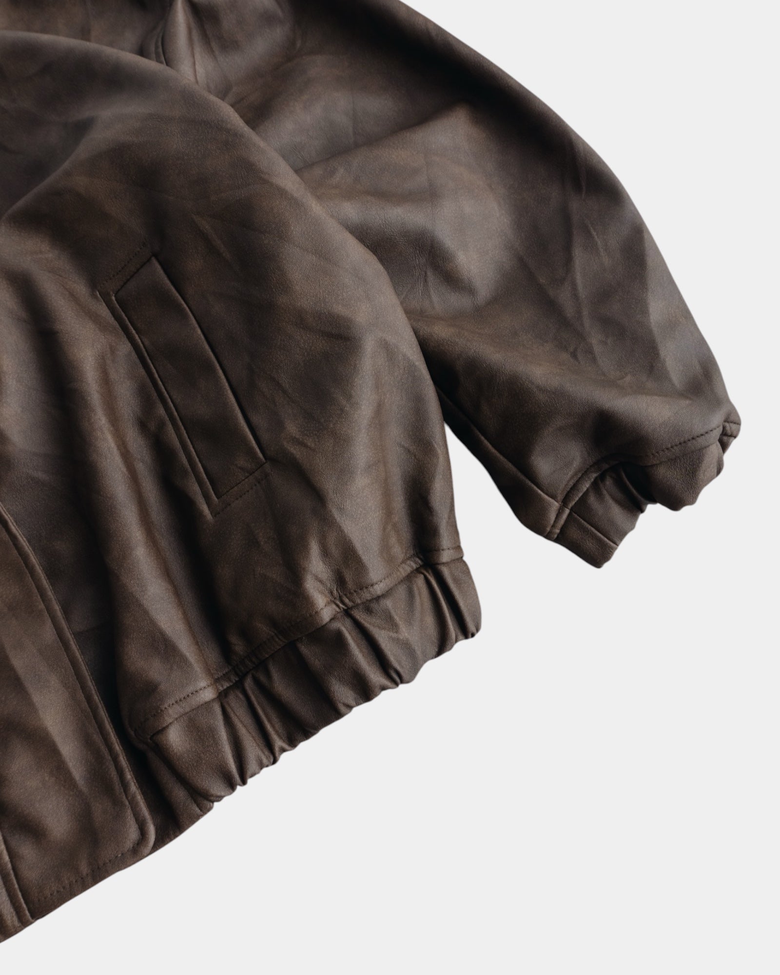 (L) BOMBER TYPE LEATHER JACKET (NEW)