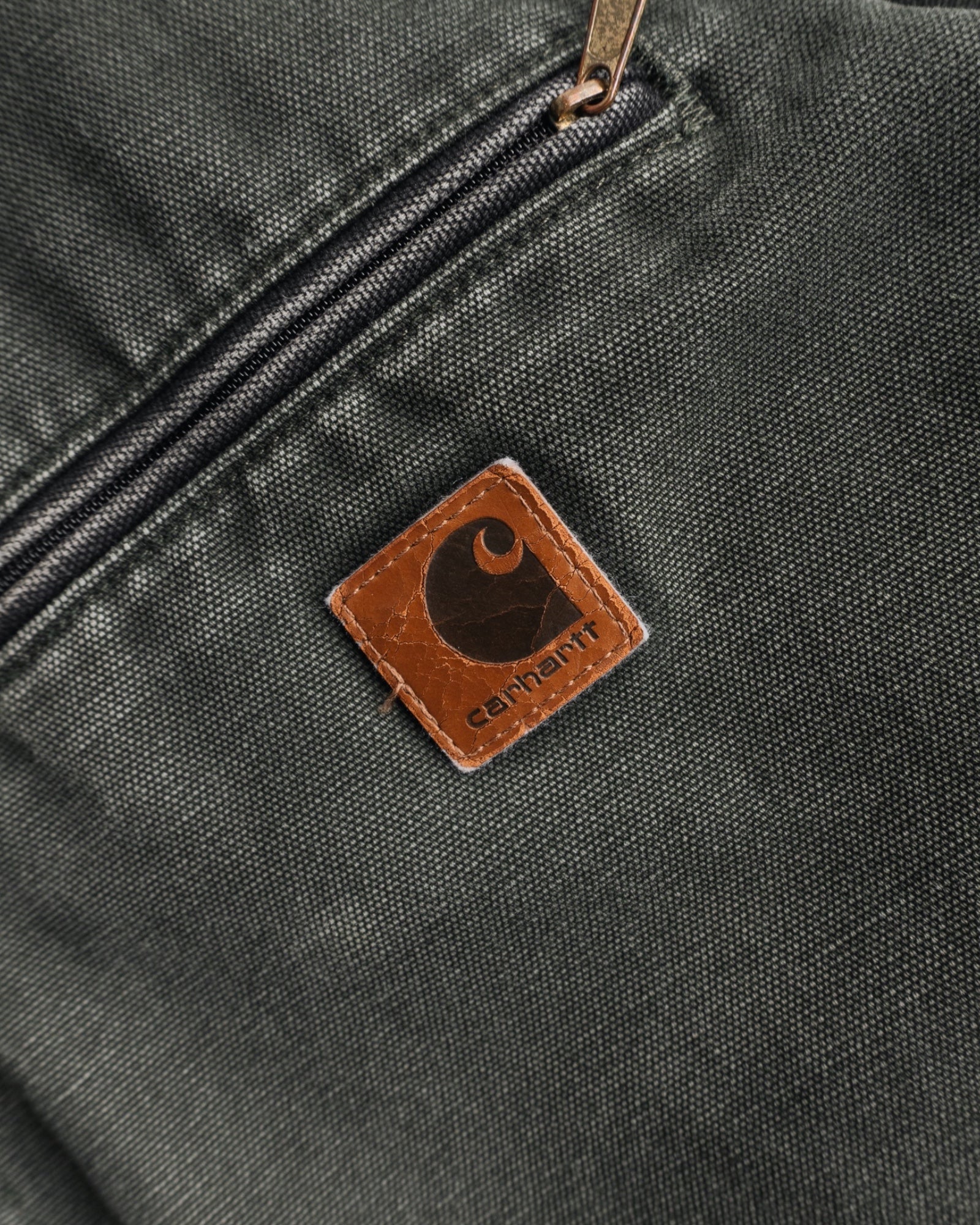 (XL) VINTAGE CARHARTT J141 ACTIVE WASHED DUCK CANVAS SHERPA LINED JACKET