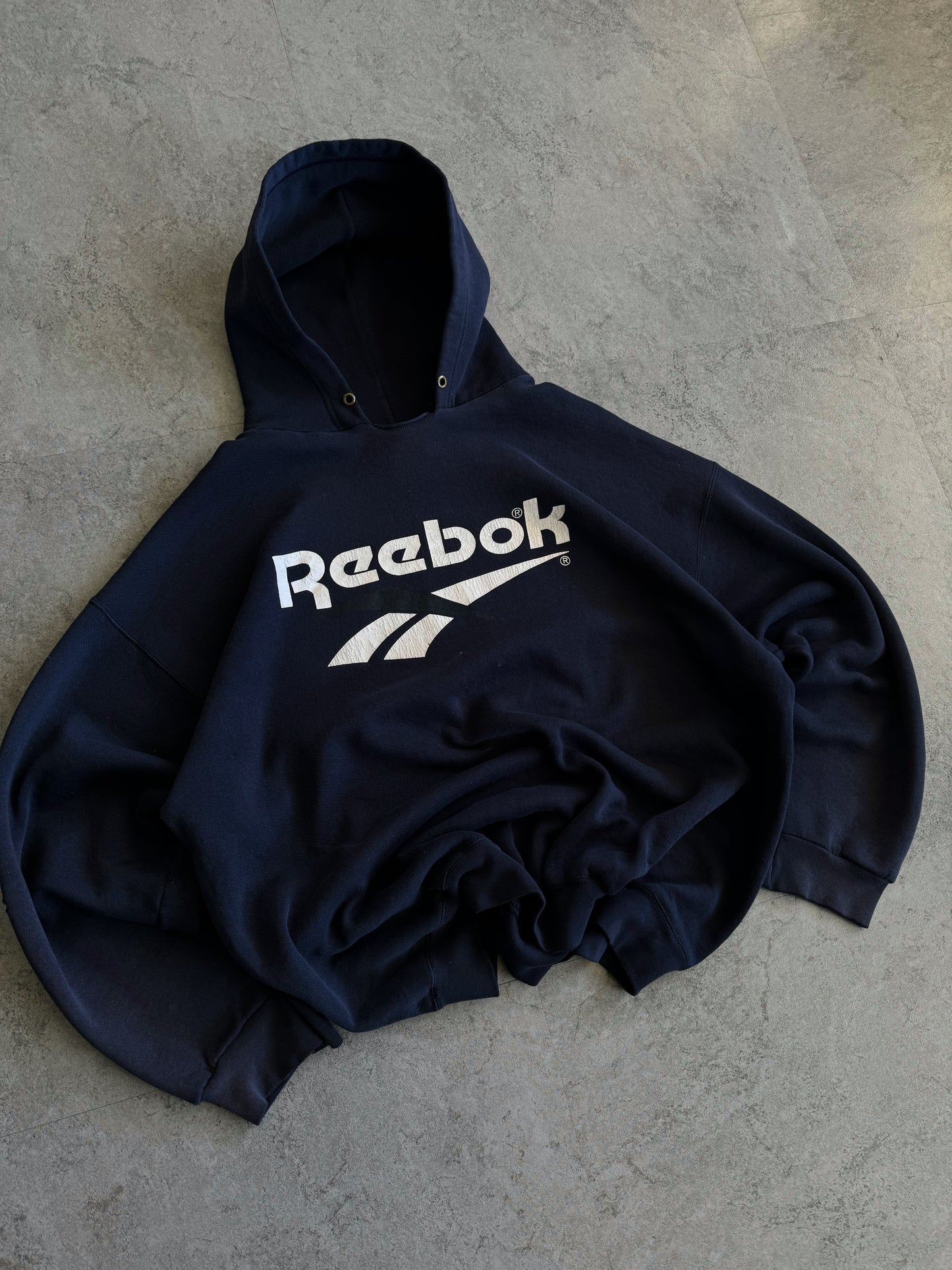 (boxy M) 1990’s Vintage Reebok Hoodie