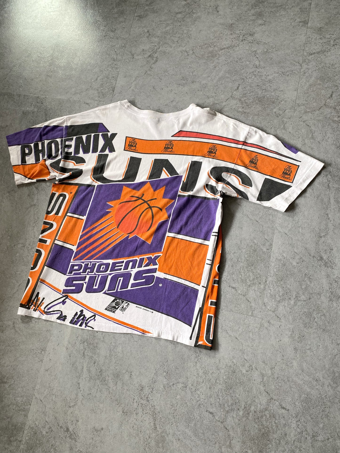 1993 VTG Phoenix Suns Magic Johnson AOP Tee