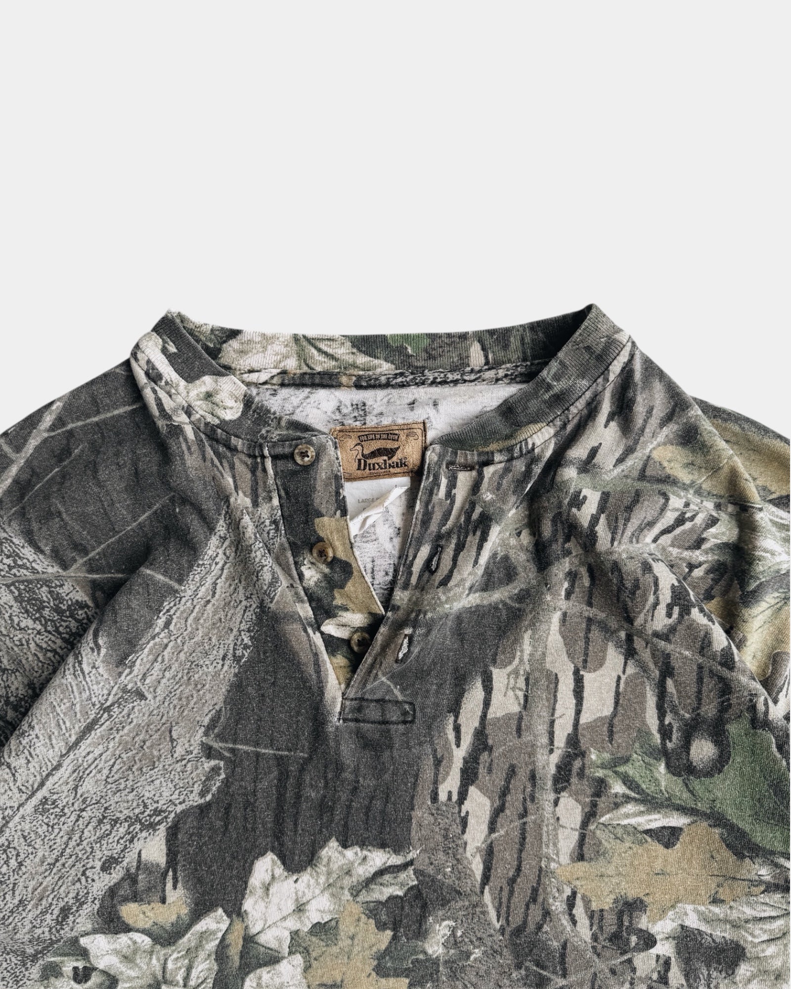 (L) VINTAGE REALTREE DUXBAK HENLEY CAMO LONG SLEEVE