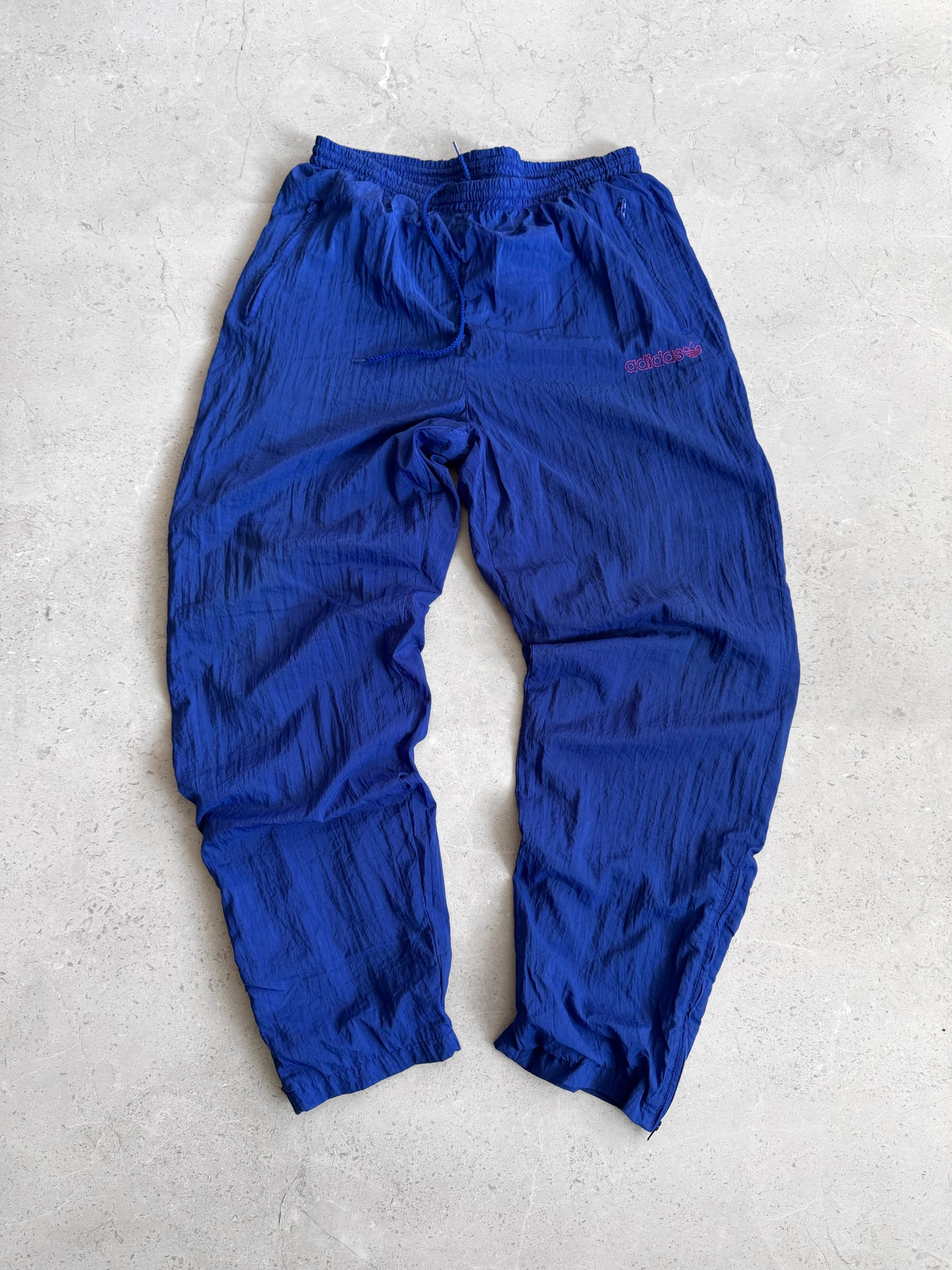 (L) VINTAGE ADIDAS TRACK PANTS