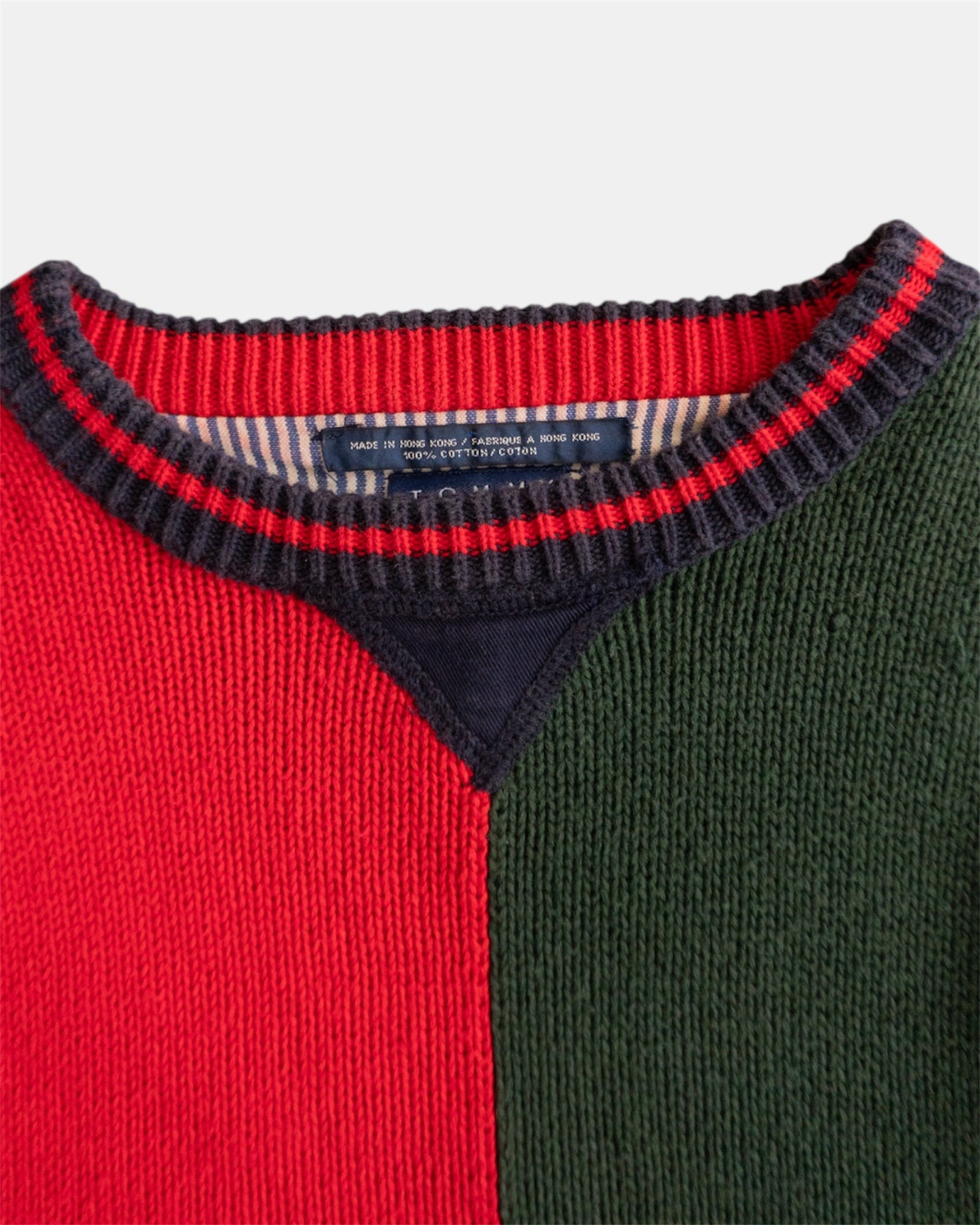 (S/M) TOMMY HILFIGER SWEATER
