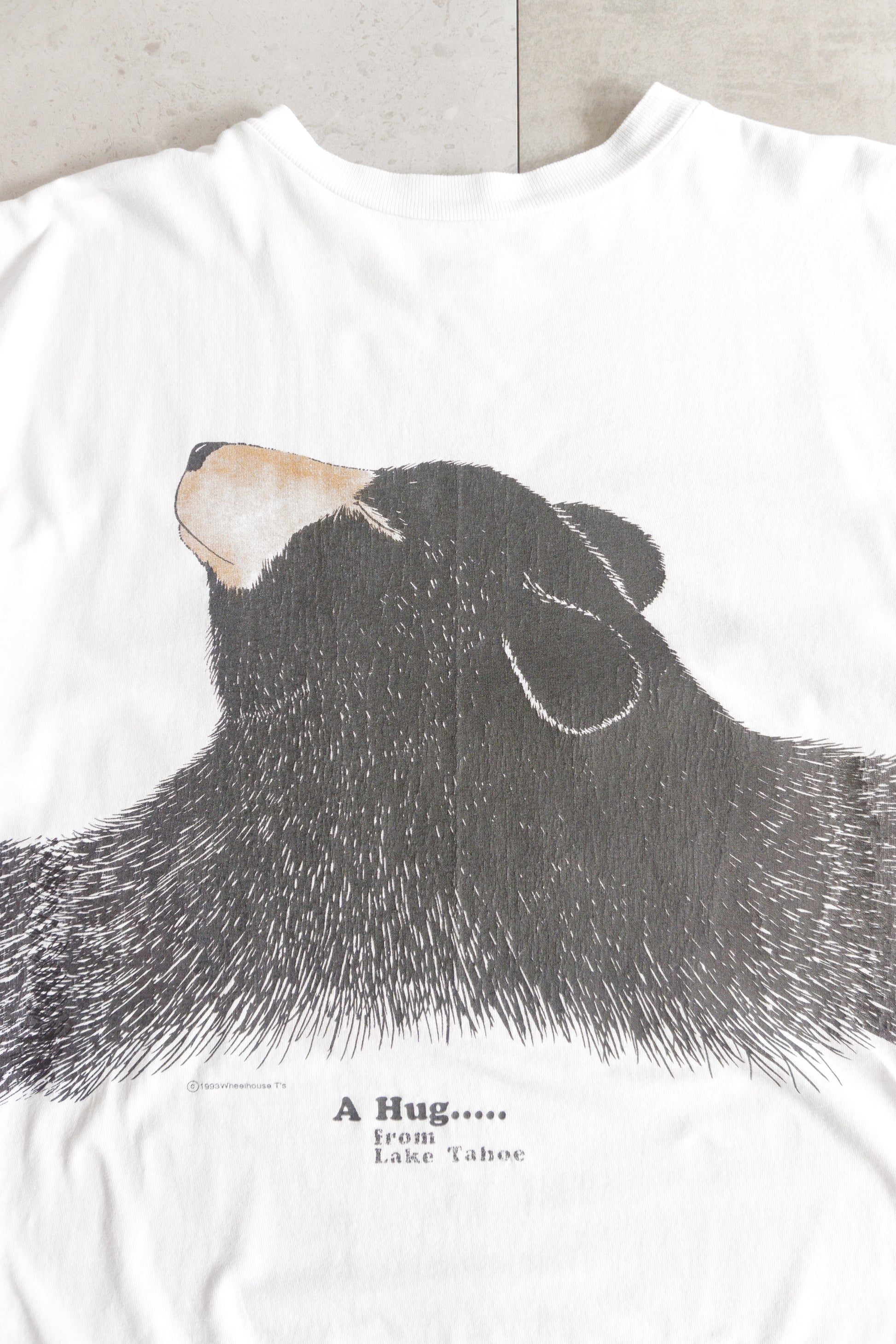 (XL) 90’S VINTAGE BEAR A HUG TEE