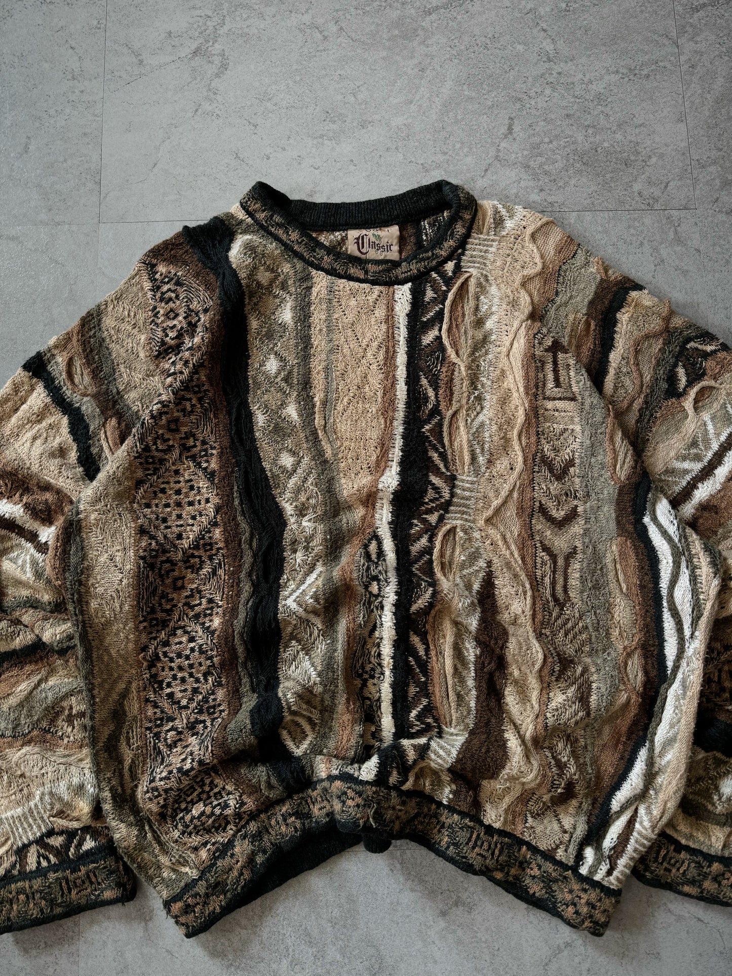 (L) 90’s Vintage Coogi Sweater