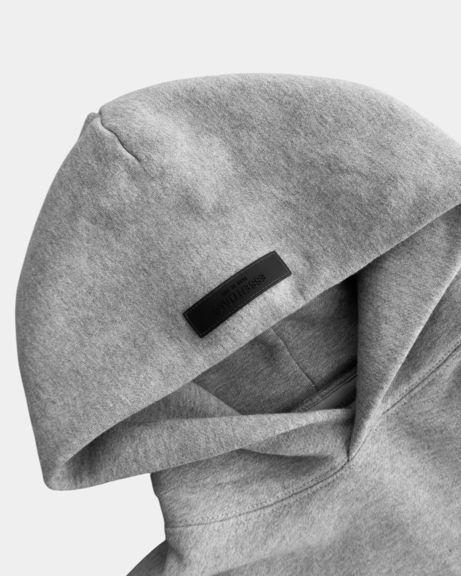 (S/M) ESSENTIALS FEAR OF GOD HOODIE