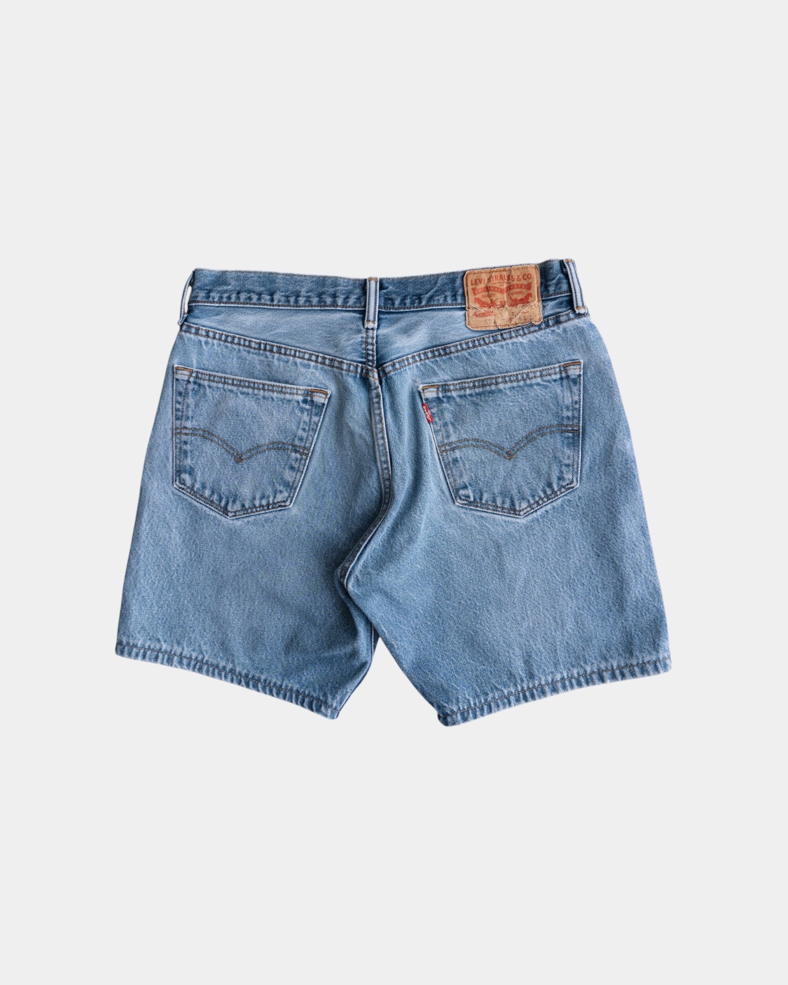 VINTAGE LEVIS 501 DENIM SHORT - 30