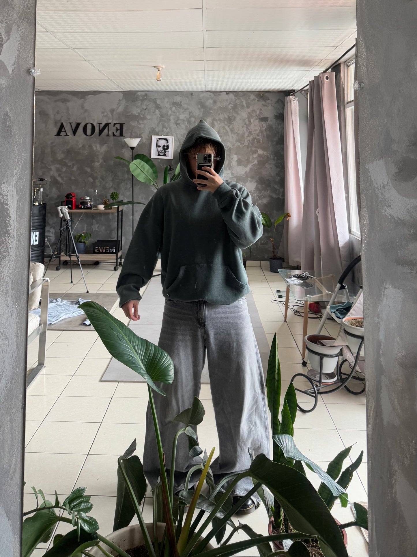 (BOXY L) 2000’S VINTAGE RUSSELL GREEN AMAZING FADED HOODIE