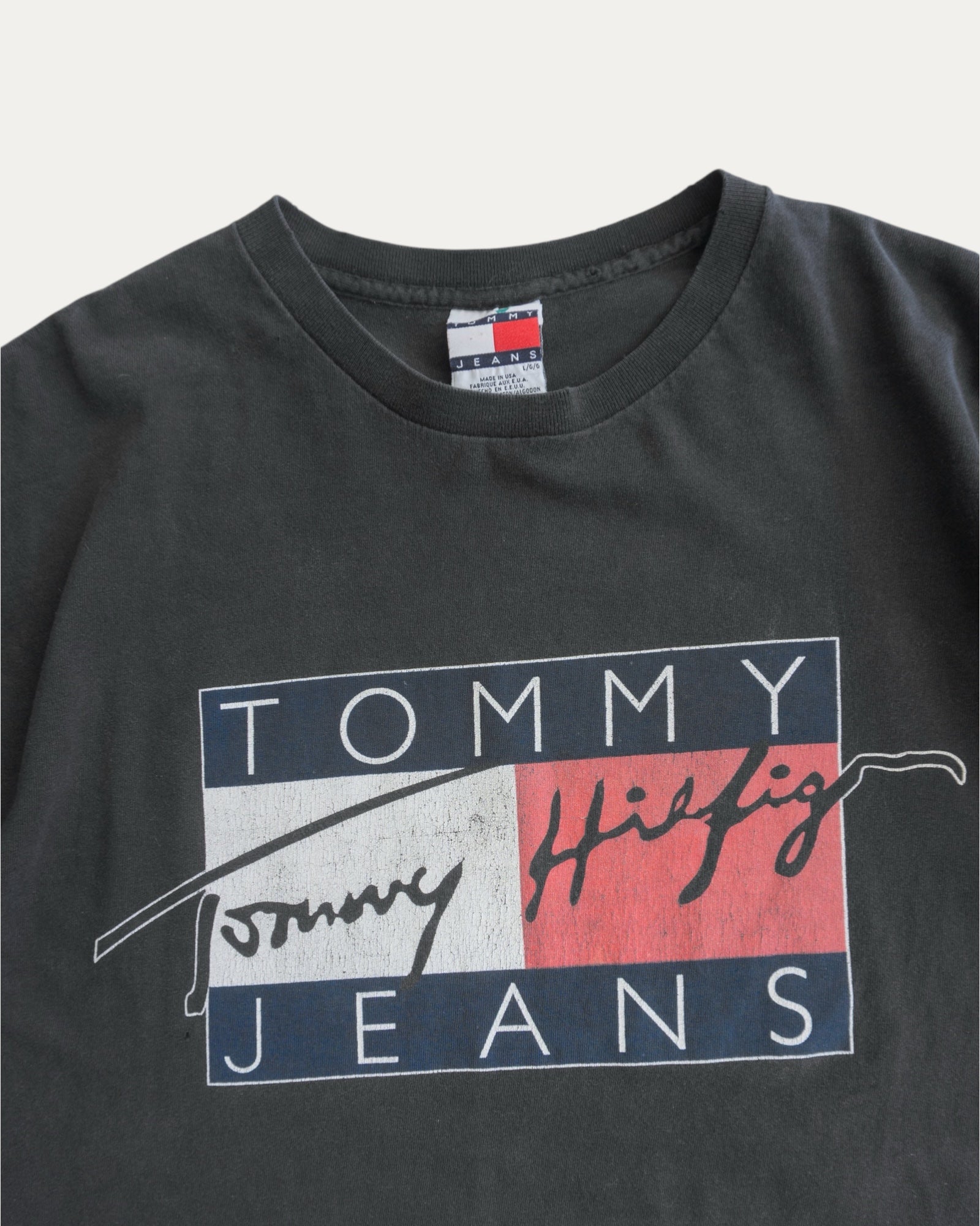 (L) 90’S VINTAGE TOMMY JEANS FADED TEE