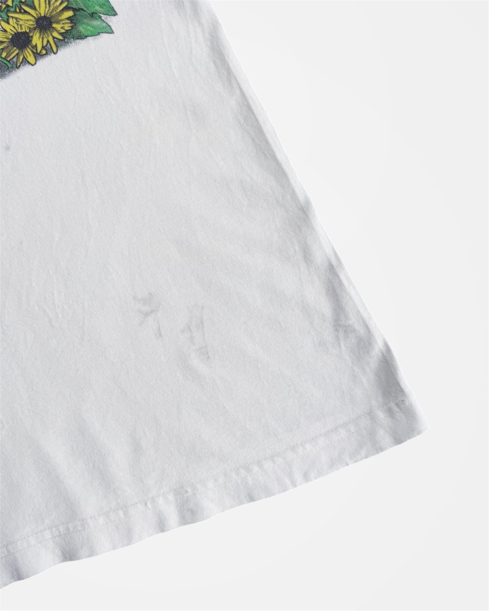 (M) VINTAGE GARDENING CATS FRONT/BACK PRINTS OF TAILS TEE