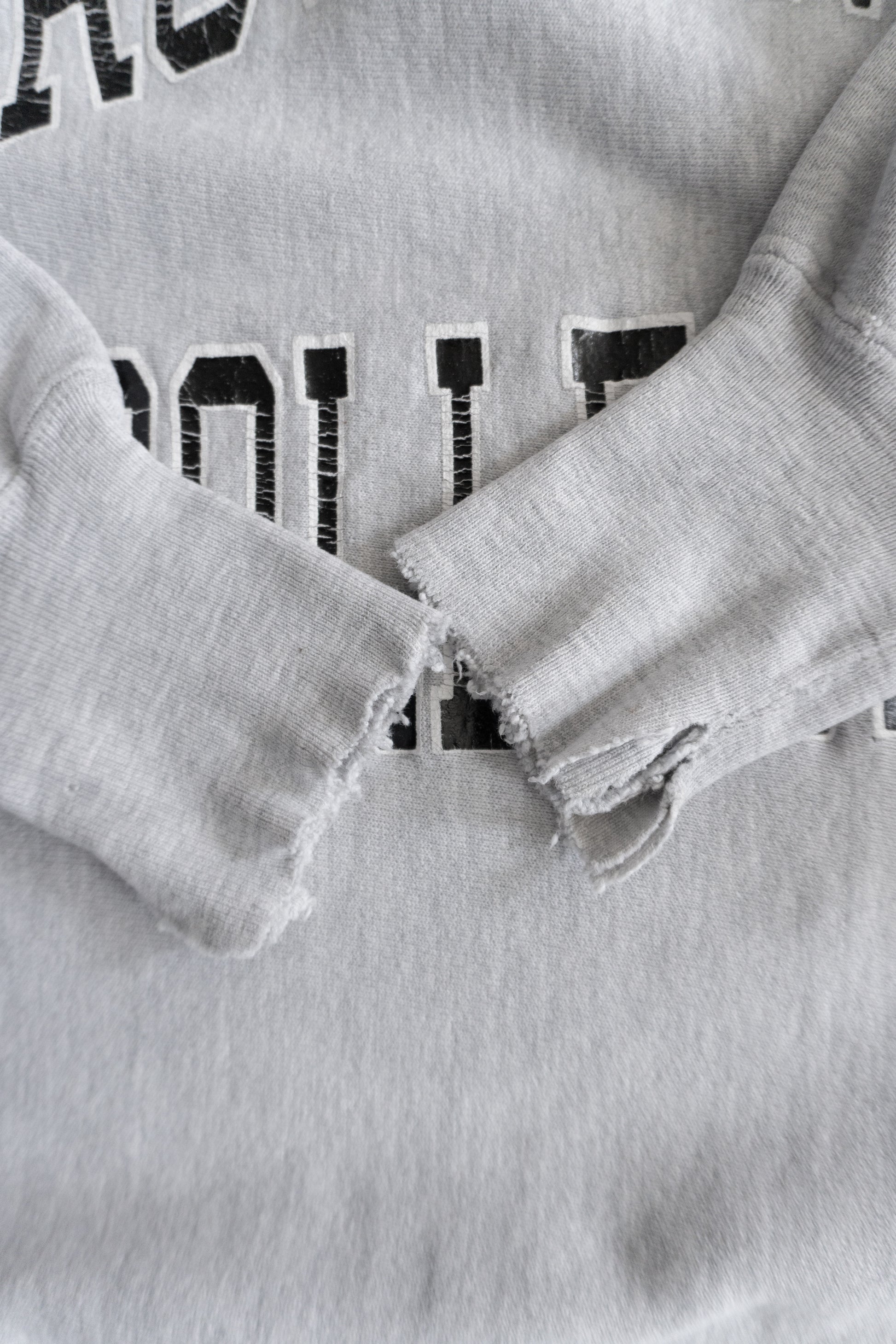 (M) 90’S VINTAGE CHAMPION PROVIDENCE COLLEGE CREWNECK