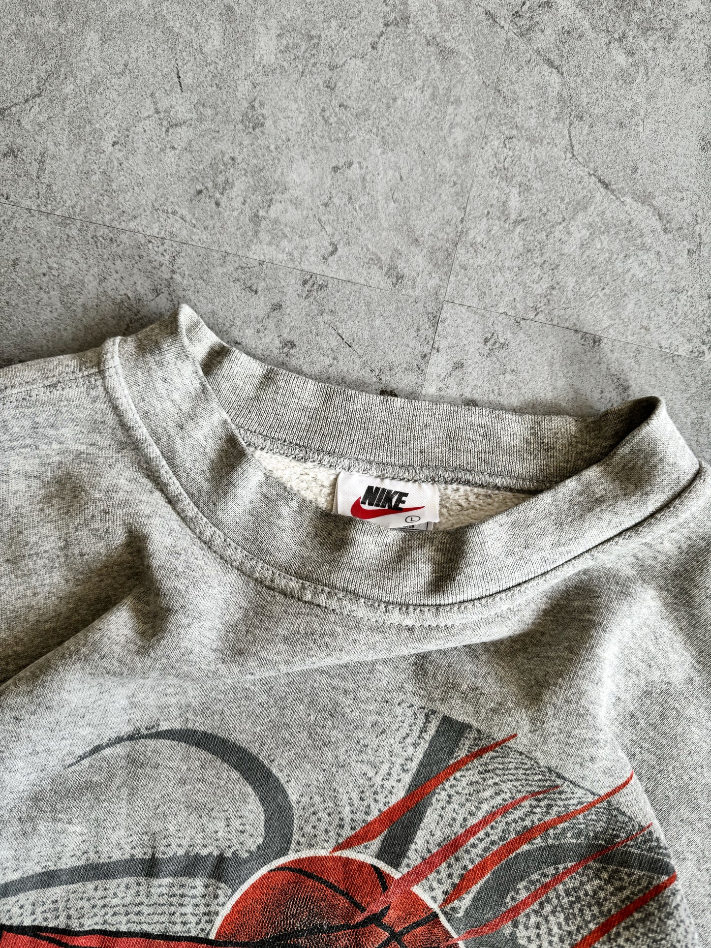 (L) 1990’s Nike Michael Jordan Crewneck