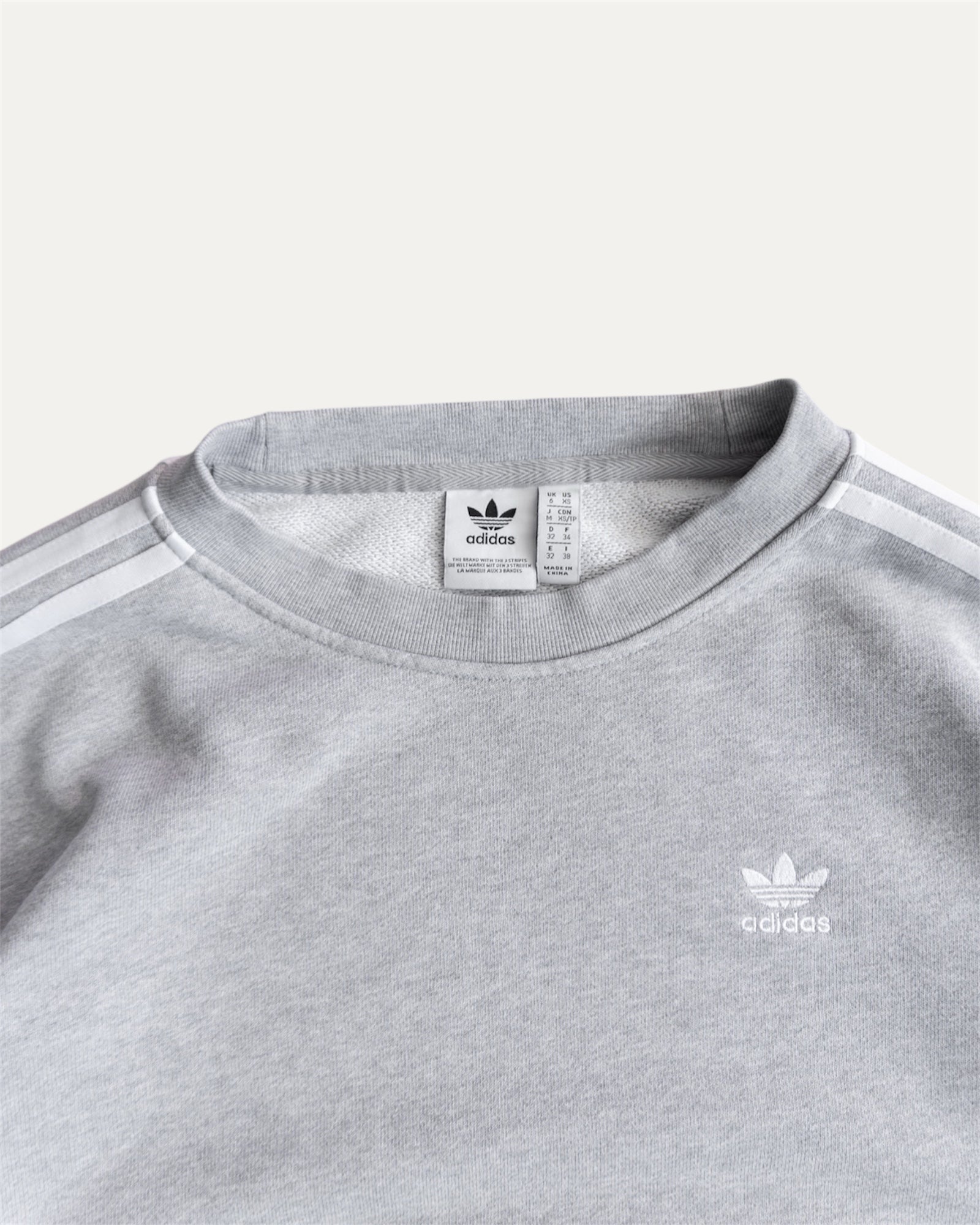(BOXY M) ADIDAS CREWNECK