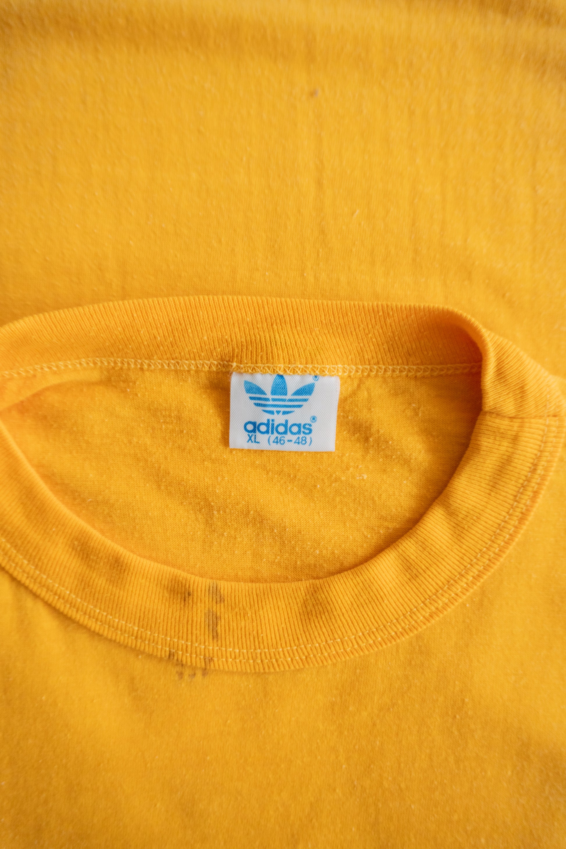 (M) 70’S VINTAGE AMAZING ADIDAS TEE