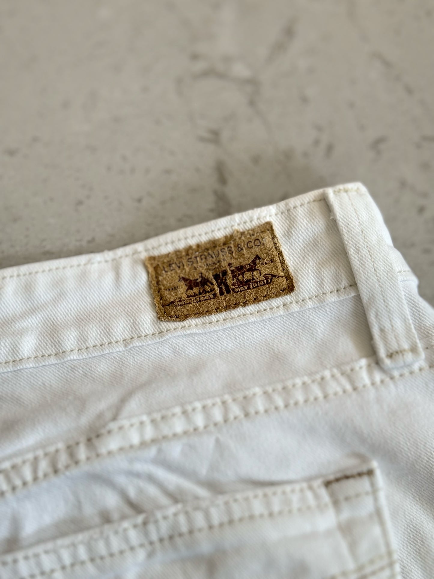 Vintage Levi’s Women White Pants