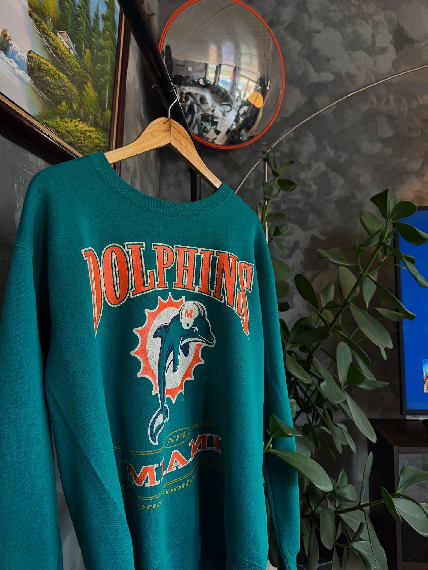 (M) 90’S VINTAGE MIAMI DOLPHINS CREWNECK