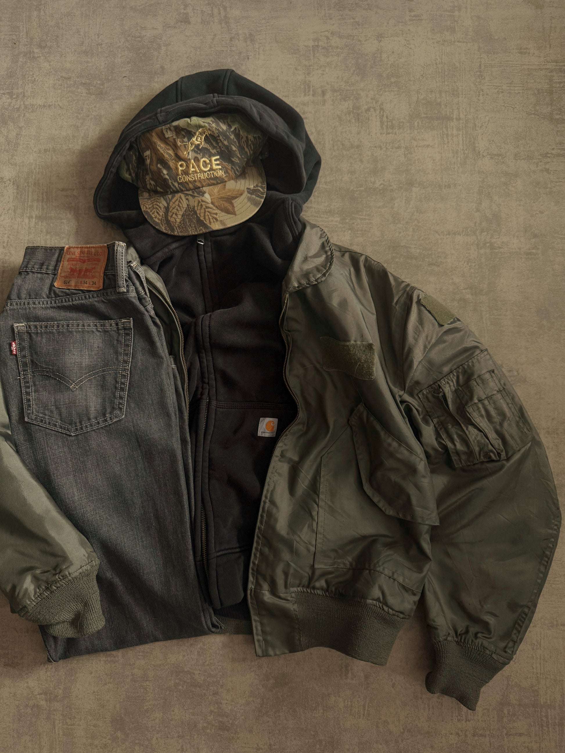 (FIT M) CARHARTT HOODIE FULL ZIP