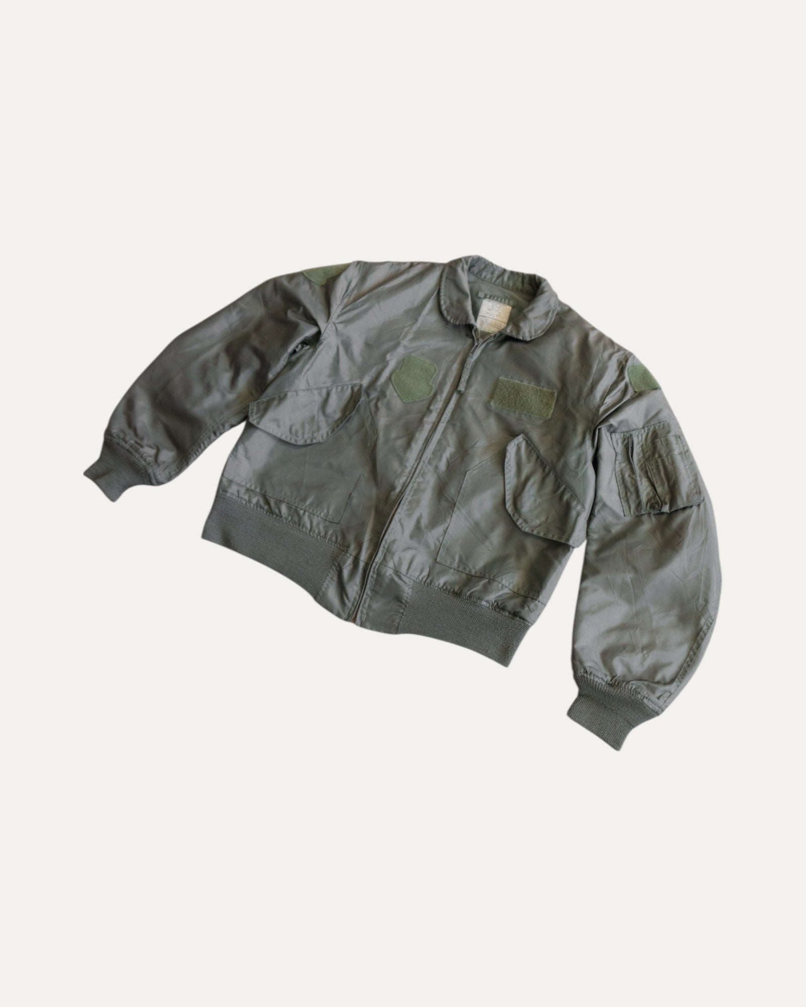 (L) 1980’S VINTAGE USAF CWU-45/P FLIGHT JACKET