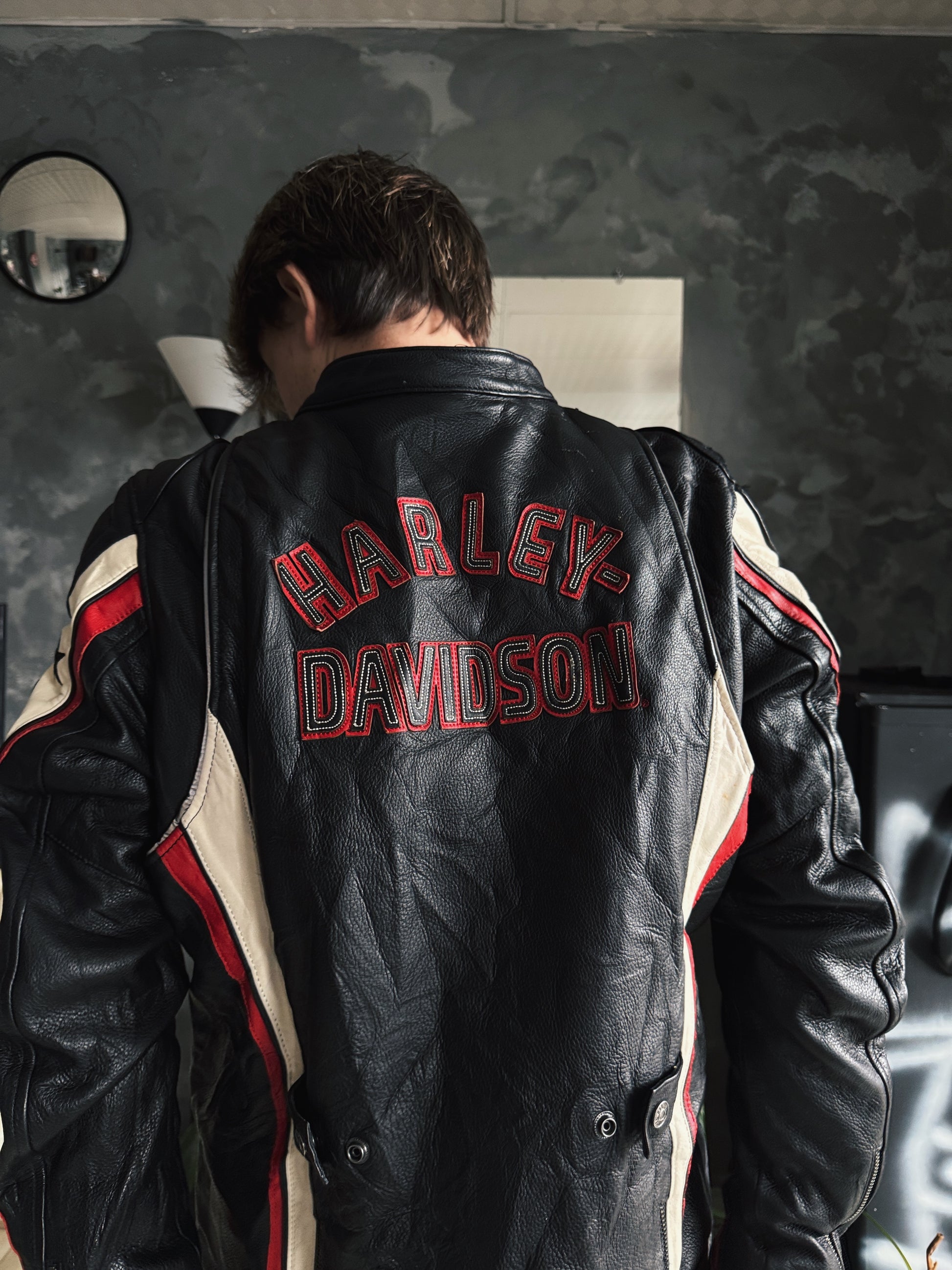 (L) VINTAGE HARLEY DAVIDSON LEATHER JACKET