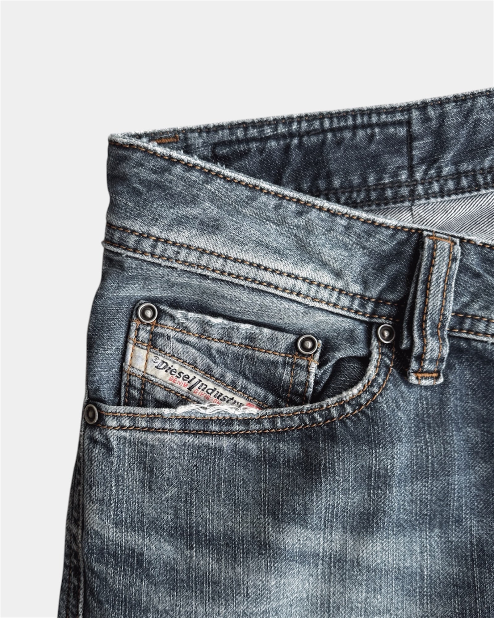 VINTAGE DIESEL WASHED FLARE JEANS - 30x32