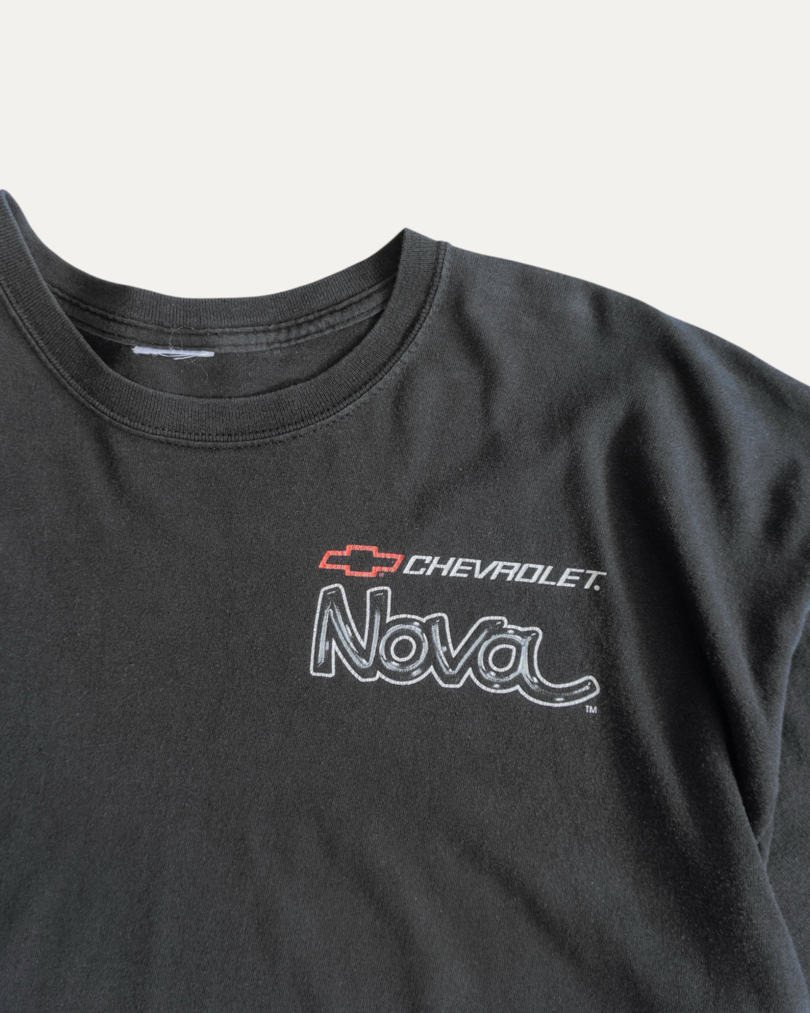 (L/XL) VINTAGE CHEVY CHEVROLET NOVA FLAMES CAR TEE
