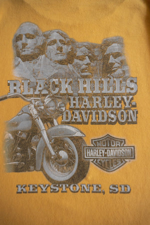 (XL) 2006 HARLEY DAVIDSON BLACK HILLS TEE