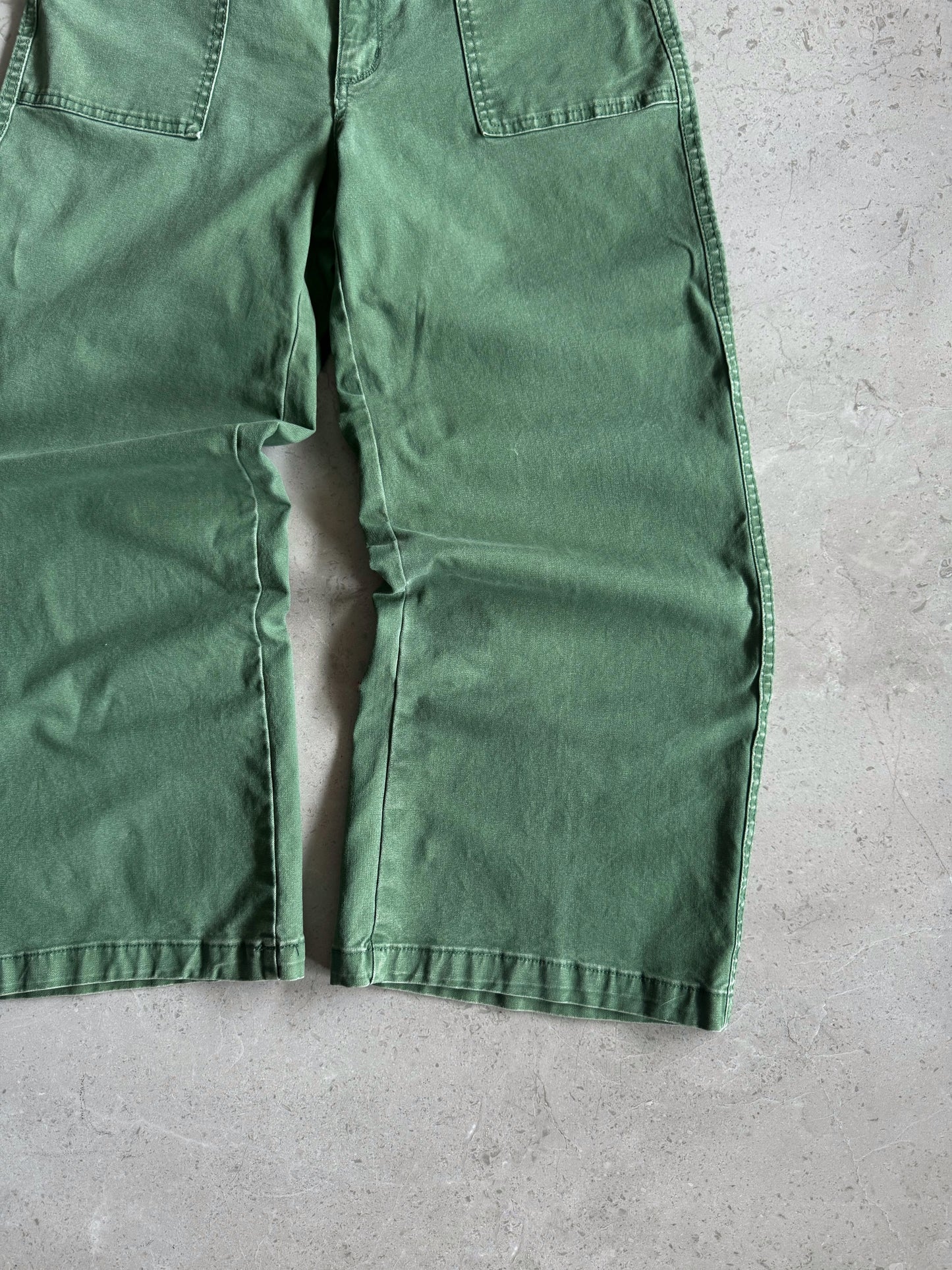 Vintage Universal T Green Baggy Pants