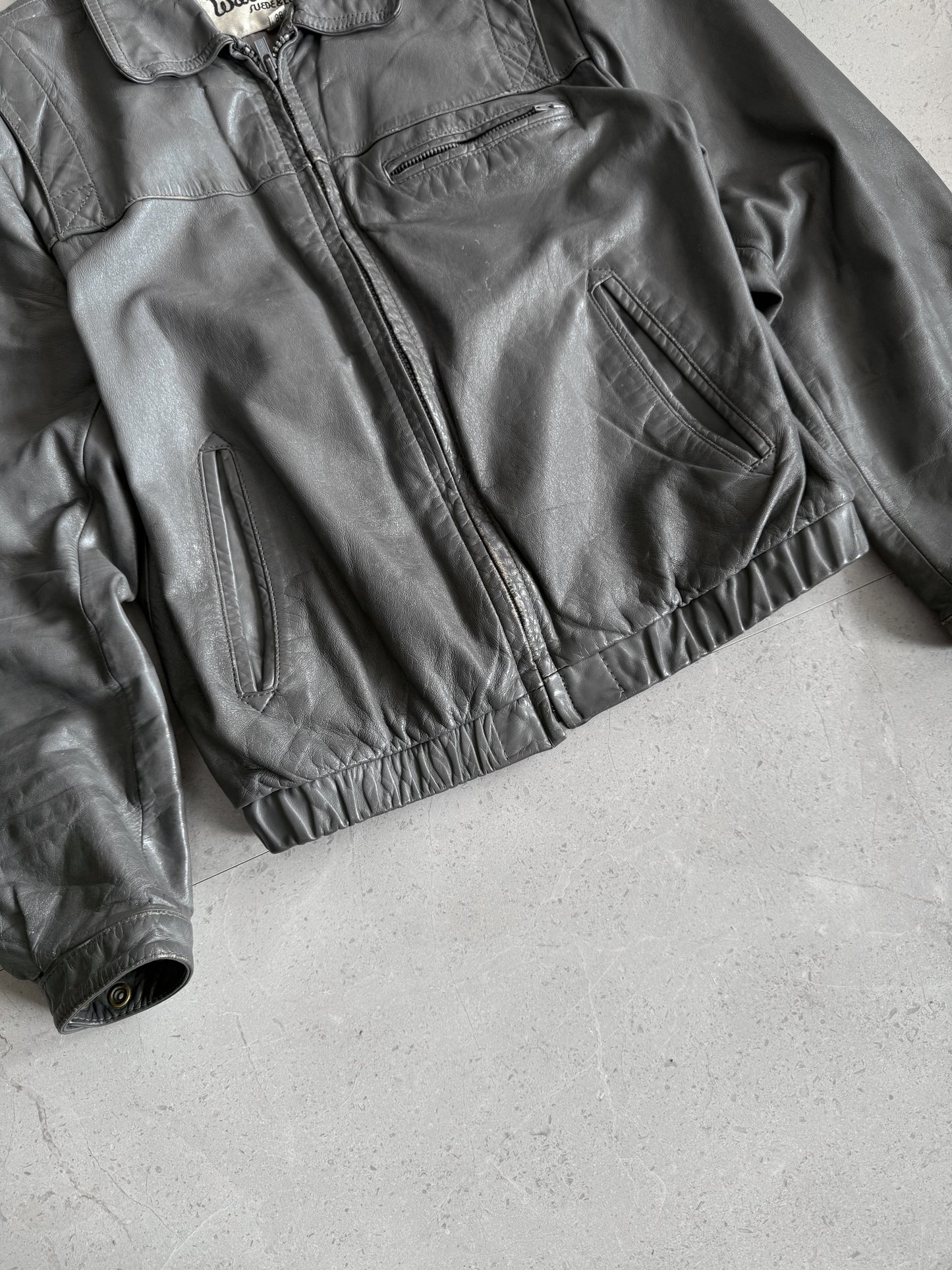 (S) Vintage Wilsons Leather Silver Jacket