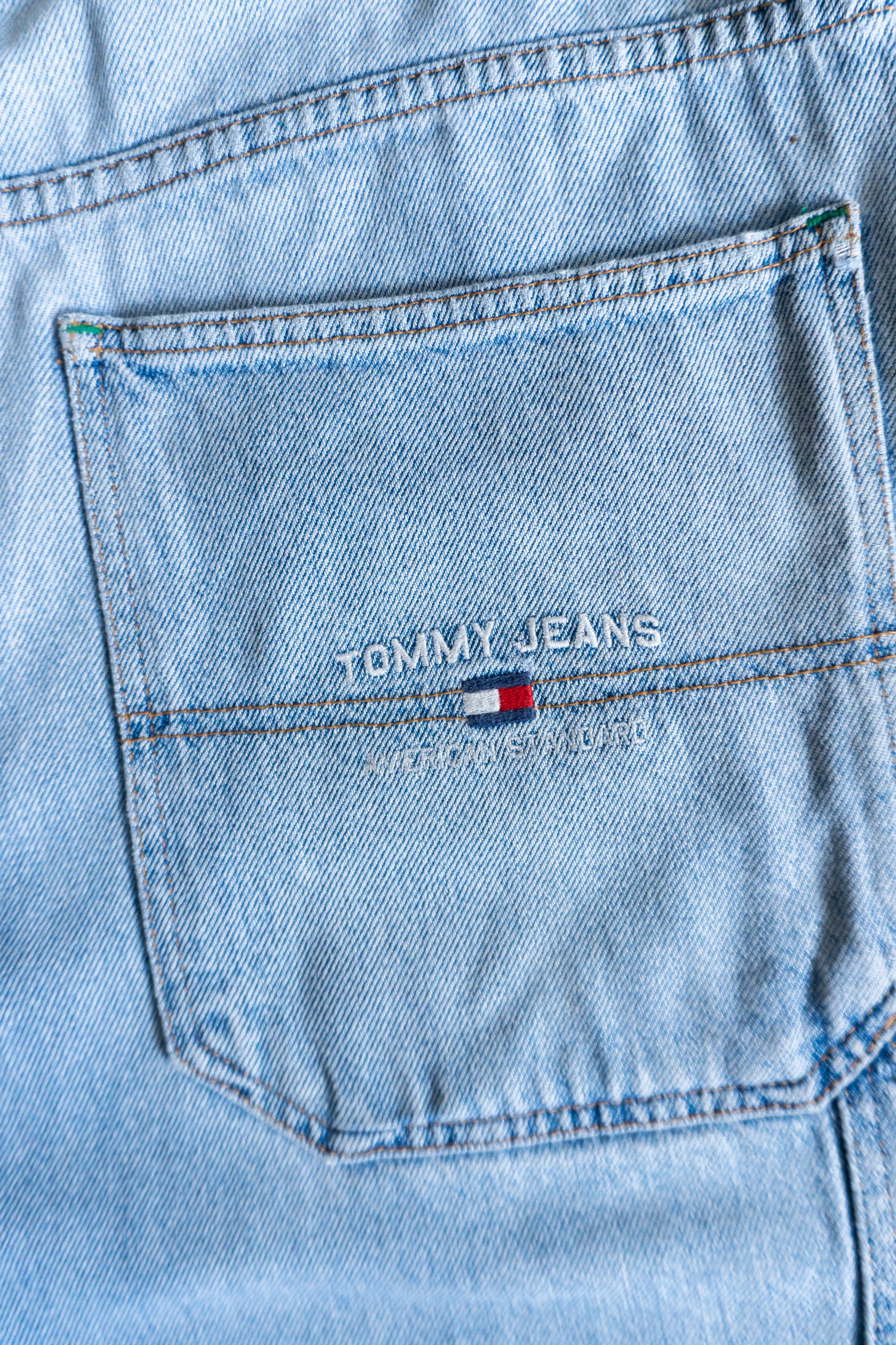VINTAGE TOMMY JEANS CARPENTER JORTS - 34