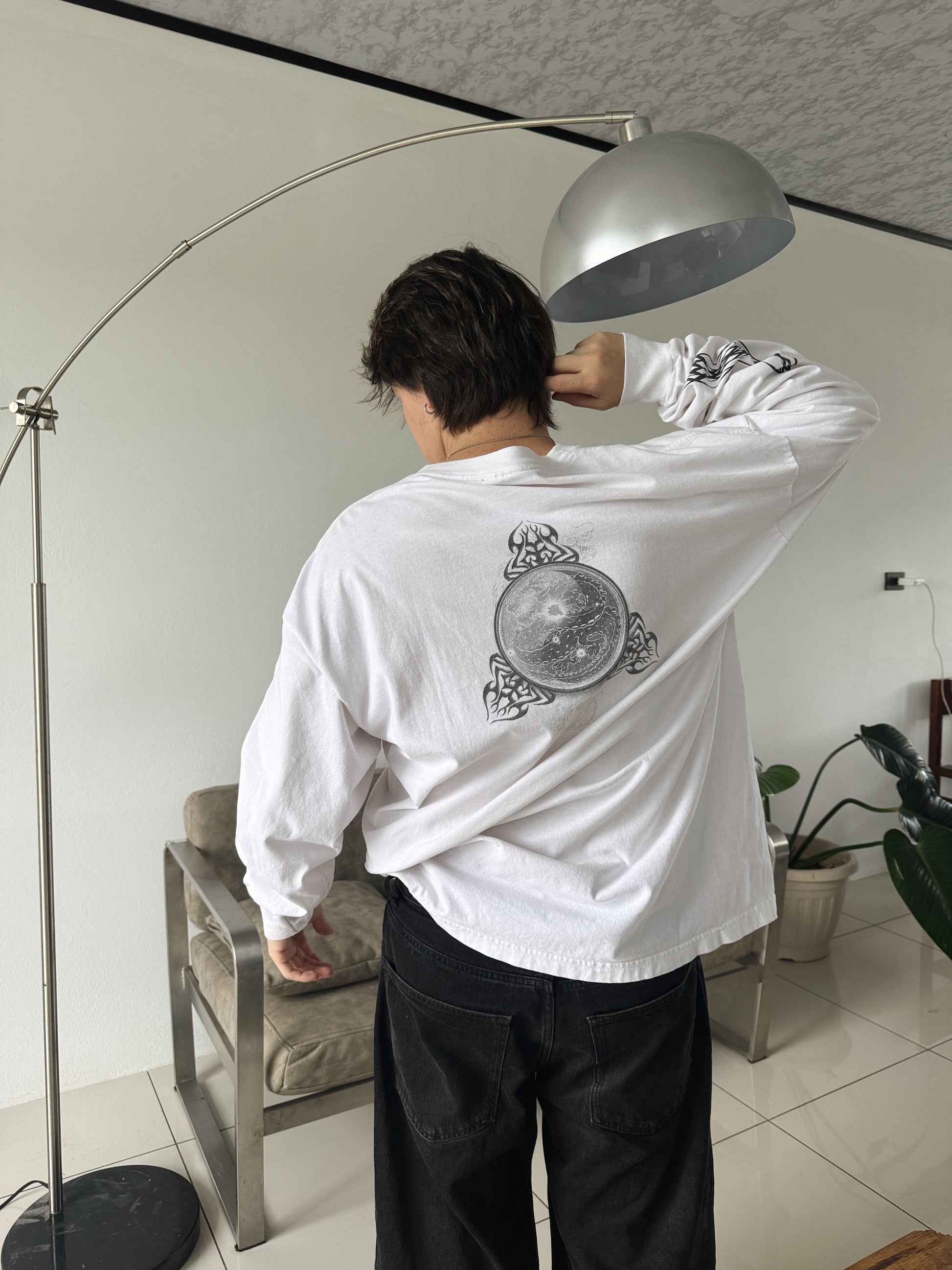 (L/XL) VINTAGE YIN YANG LONG SLEEVE