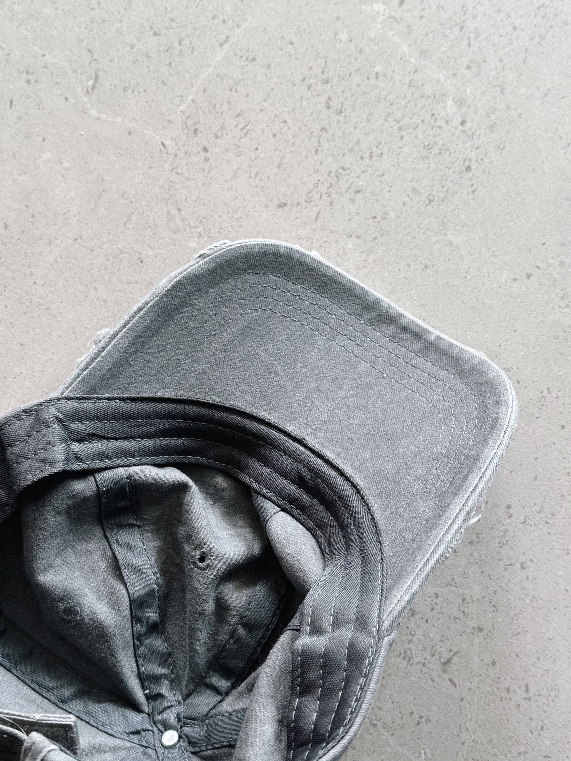 DISTRESSED SUN FADED HAT