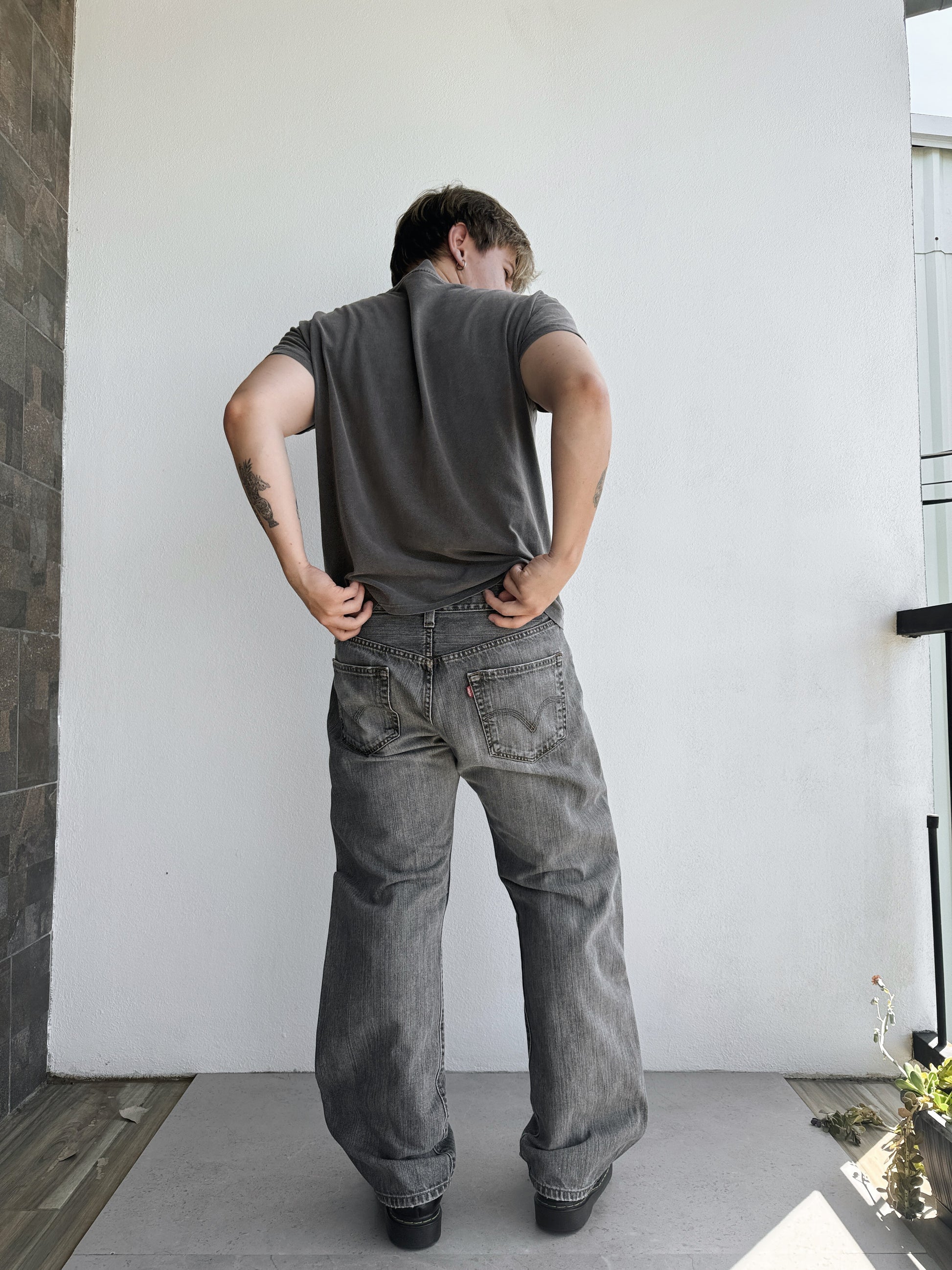 VINTAGE LEVIS 501 GRAY FADED PANTS - 34x32
