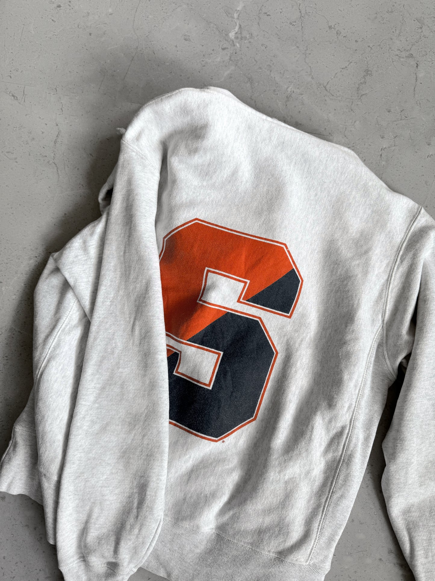 (M) 1990’S VINTAGE CHAMPIONS REVERSE WEAVE “SYRACUSE” HOODIE