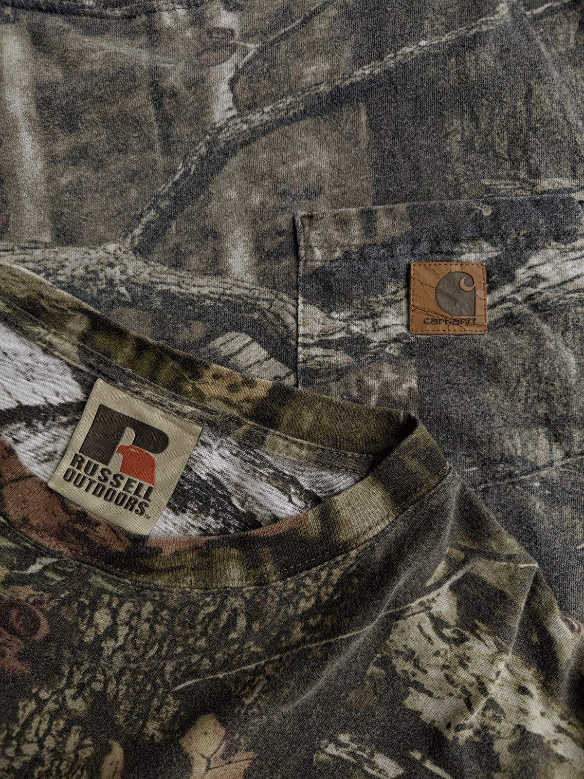 (L) CARHARTT X REALTREE CAMO POCKET TEE