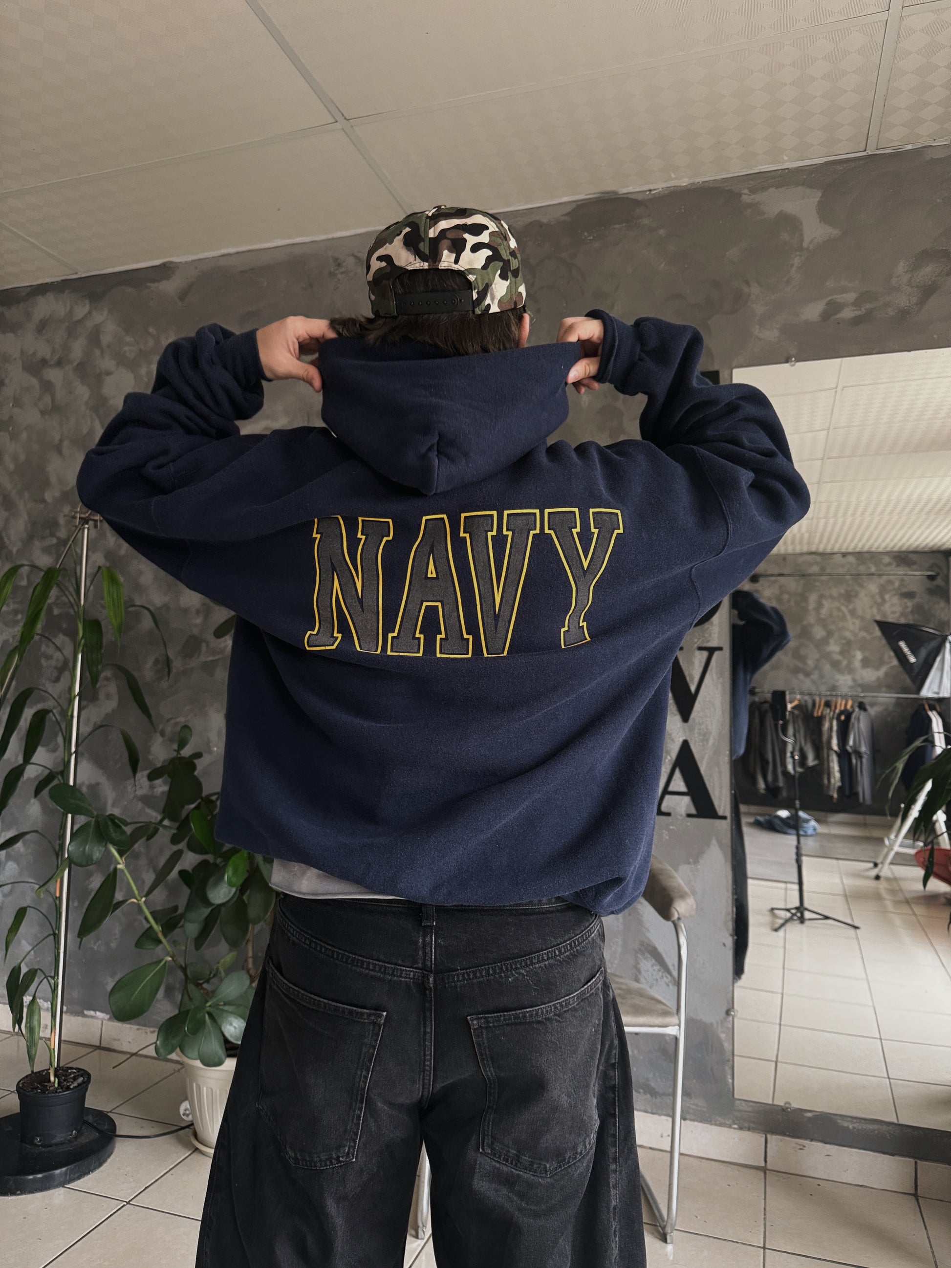 (BOXY L/XL) 80’S VINTAGE NAVY HOODIE
