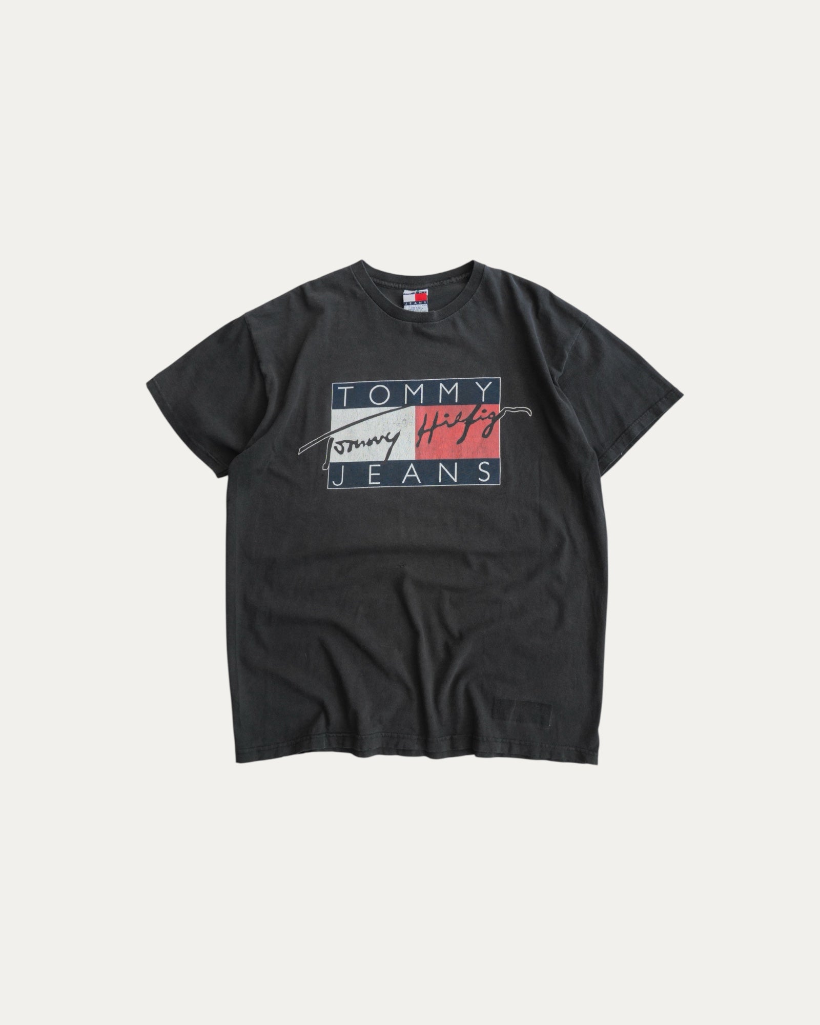 (L) 90’S VINTAGE TOMMY JEANS FADED TEE