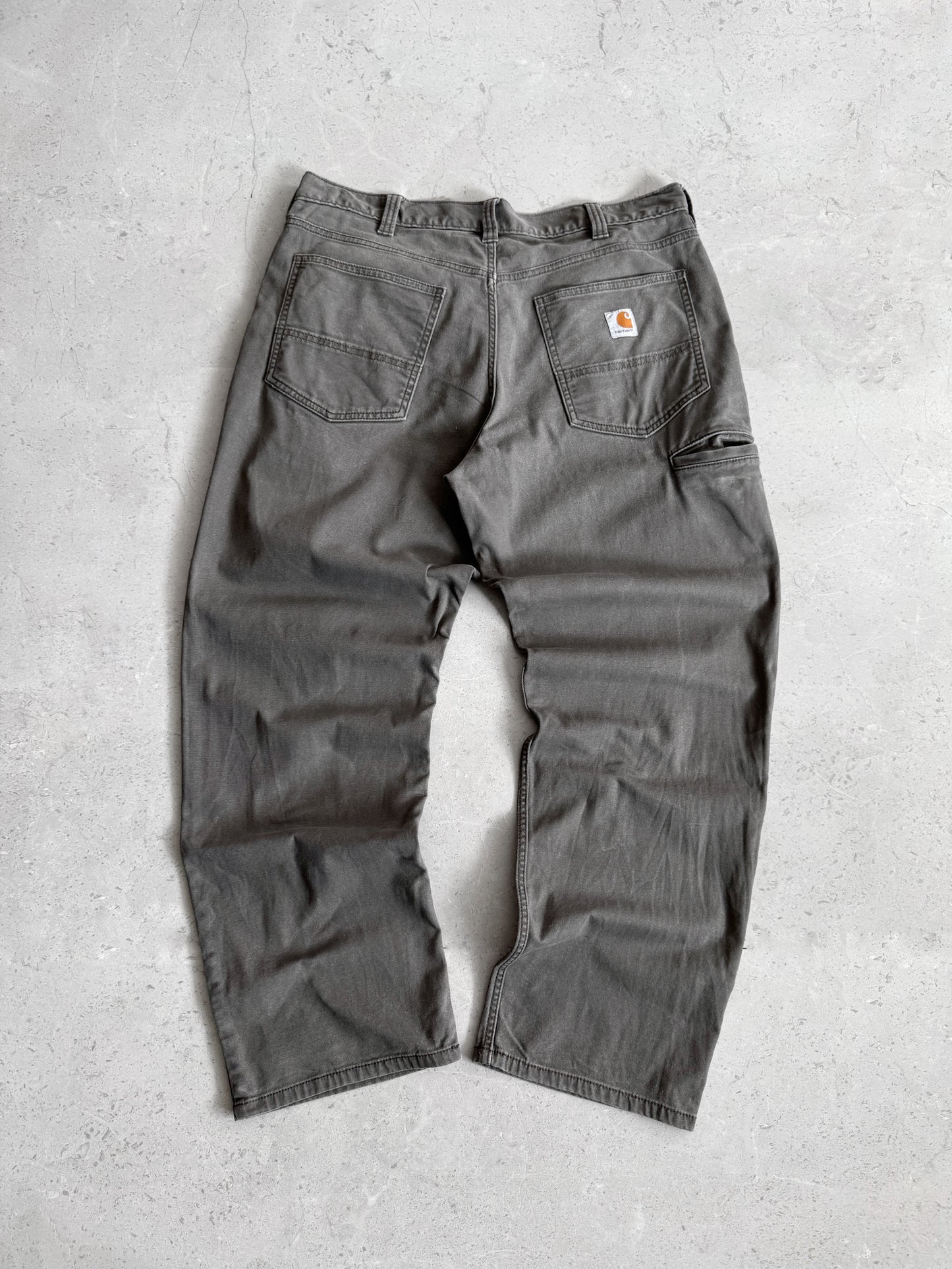 CARHARTT GRAY PANTS (36x30)