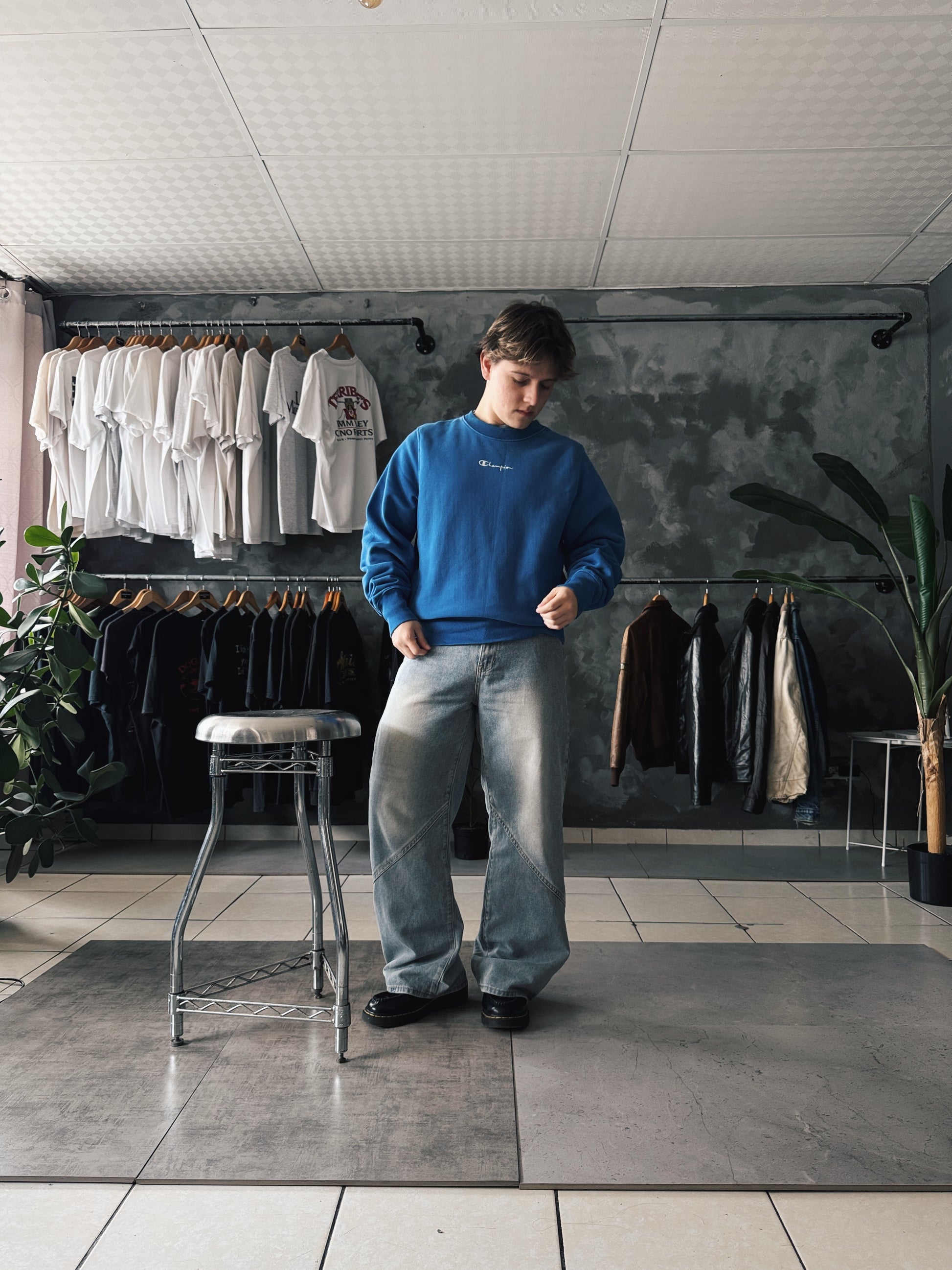 (FIT M) CHAMPION BLUE CREWNECK