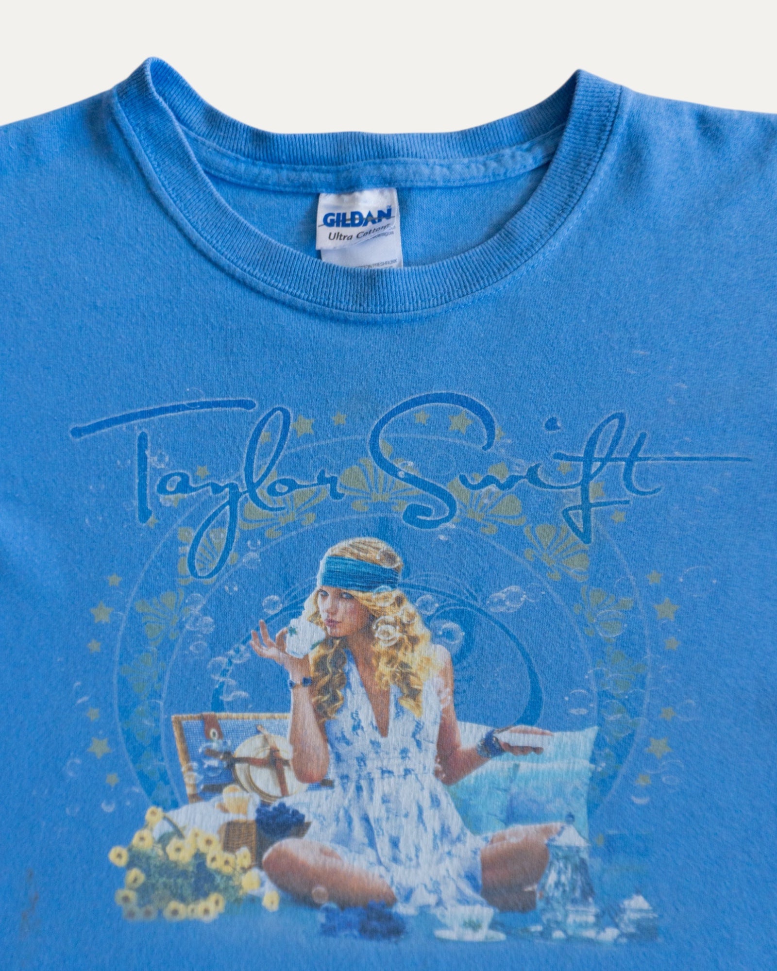 (S) VINTAGE TAYLOR SWIFT FEARLESS TOUR TEE