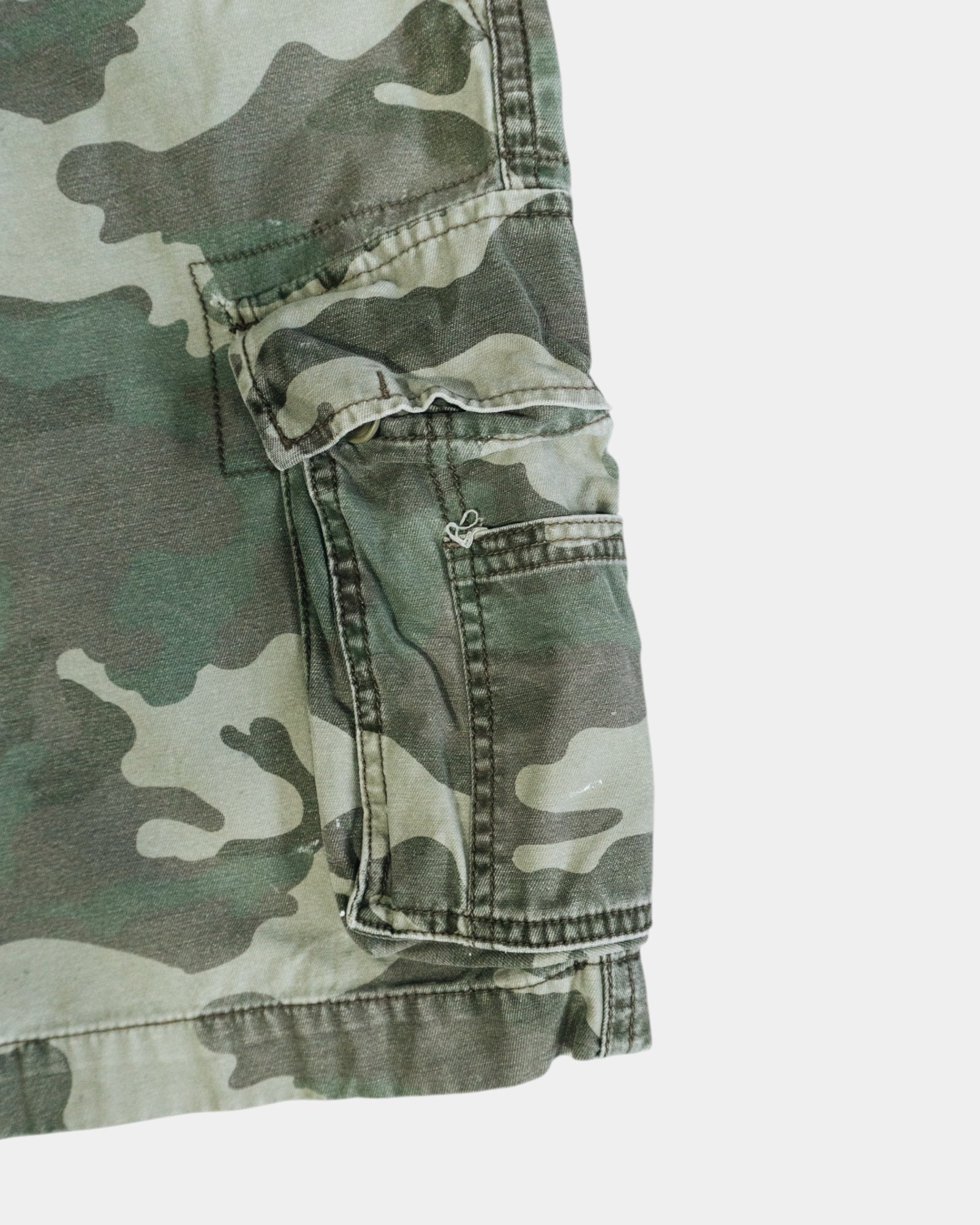 FADED GLORY CAMO CARGO SHORT - 30