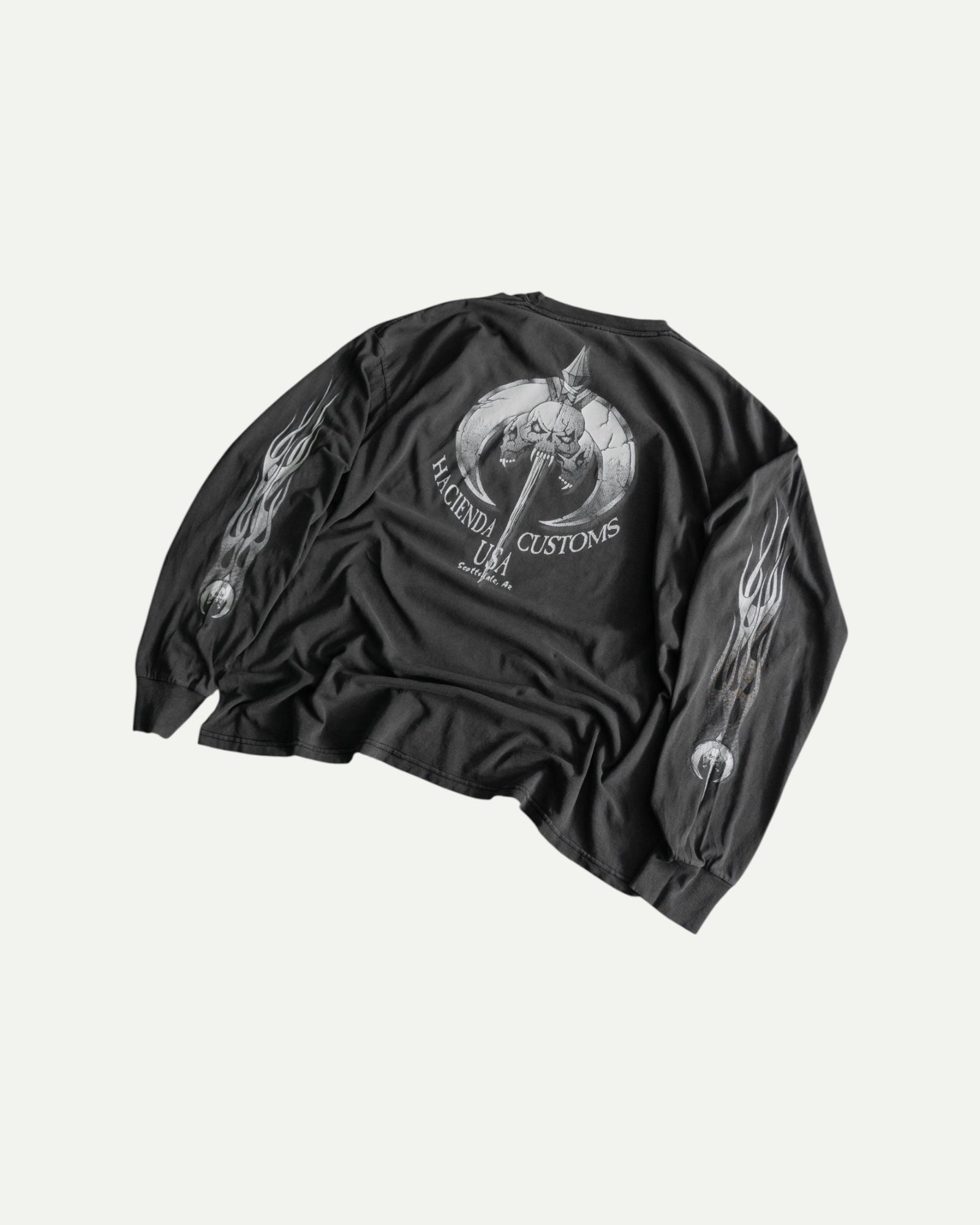 (XL) VINTAGE SKULL FLAMES FADED LONG SLEEVE