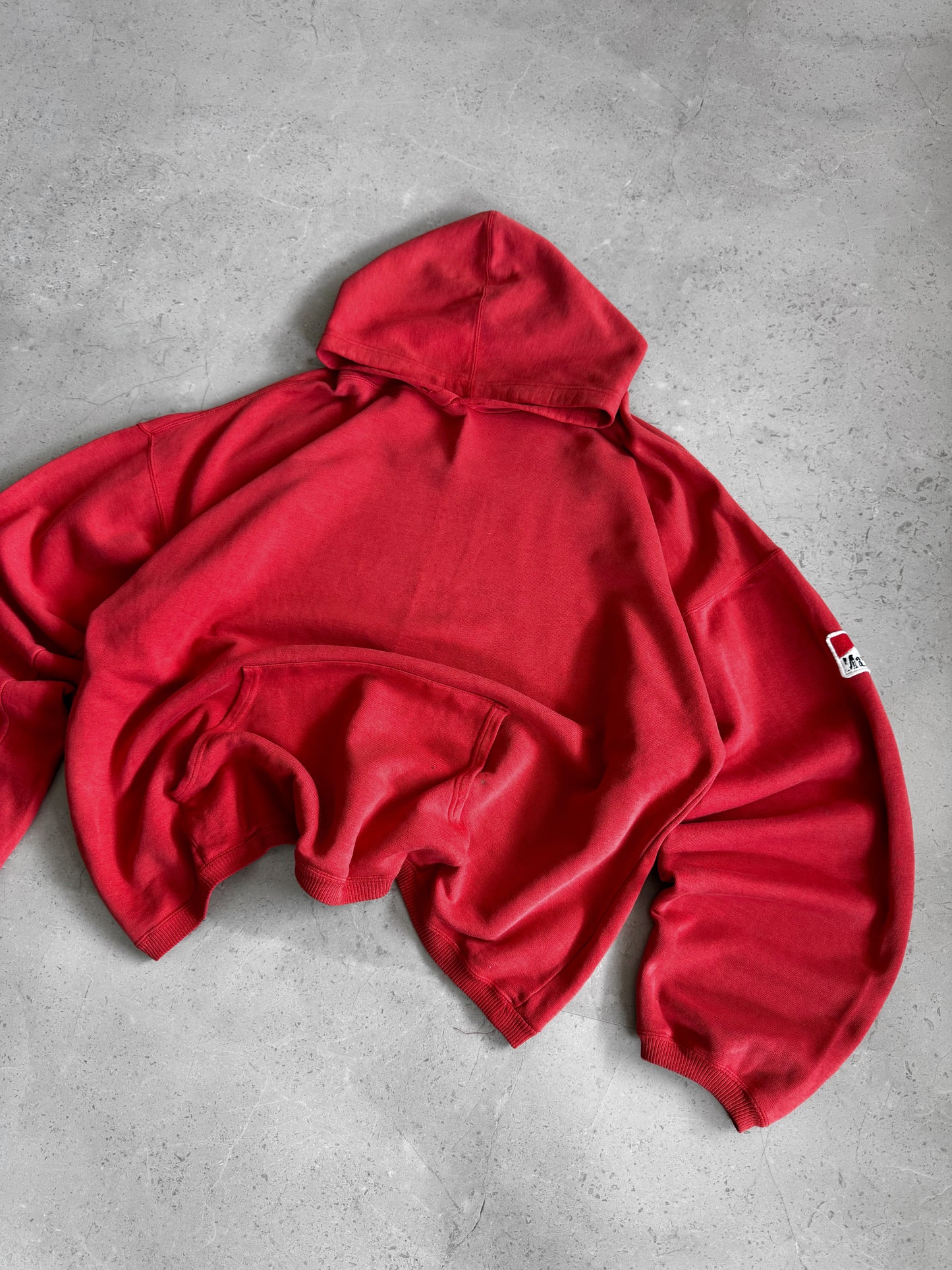 (BOXY XL) 1990’S VINTAGE MARLBORO RED HOODIE COLLECTION