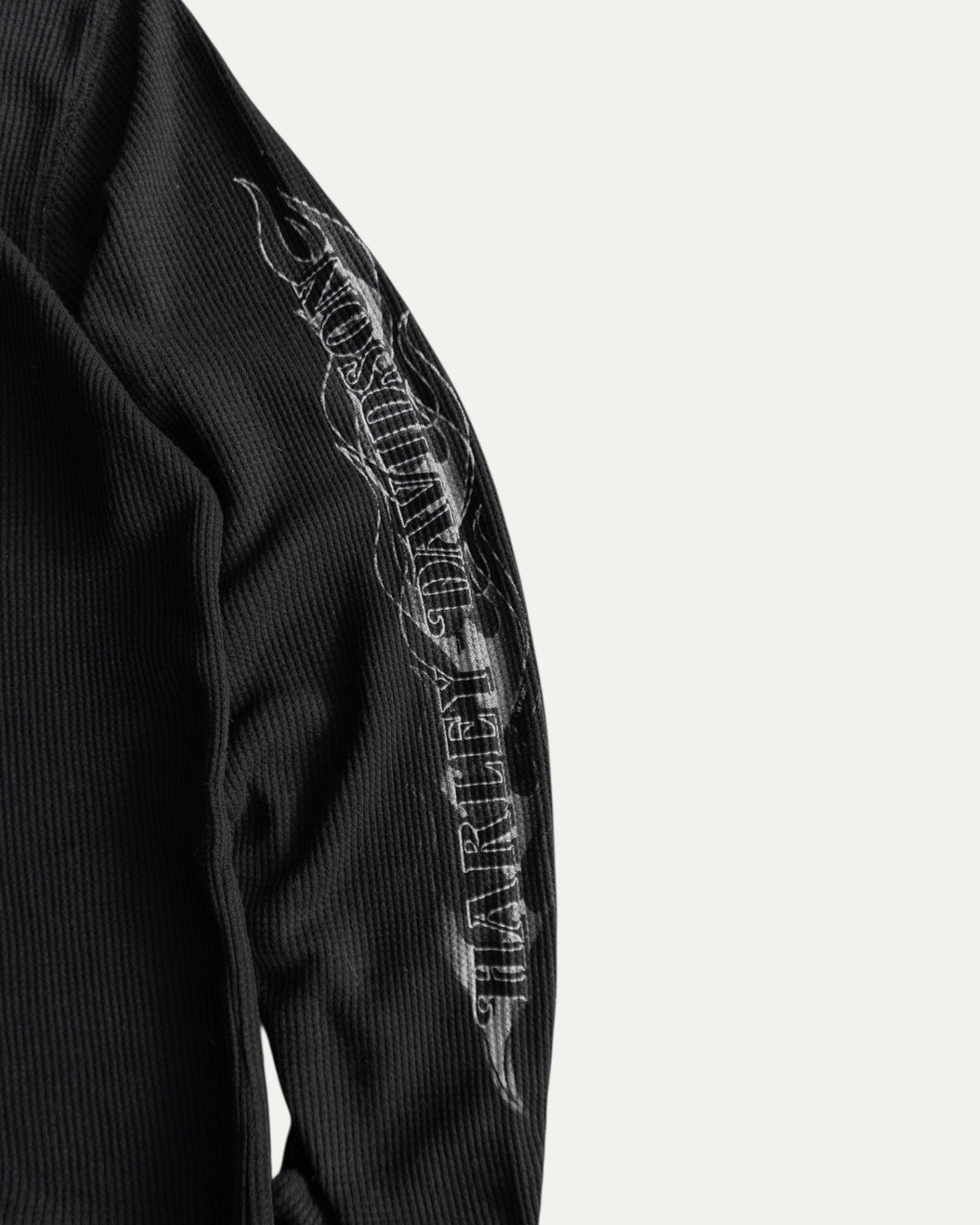 (S/M) VINTAGE HARLEY DAVIDSON THERMAL FLAMES LONG SLEEVE