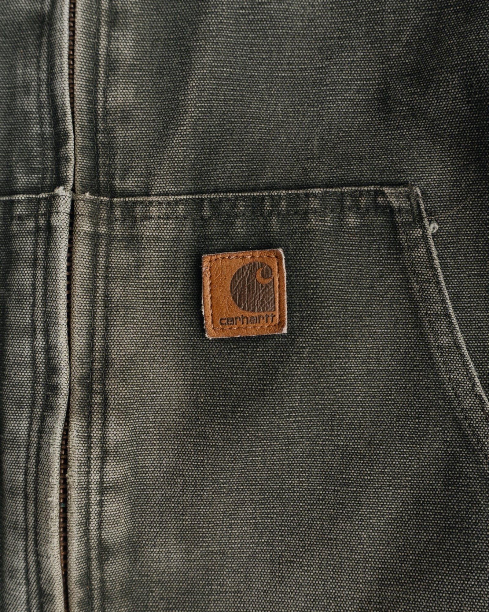 (L) VINTAGE CARHARTT GREEN OLIVE FADED ACTIVE JACKET