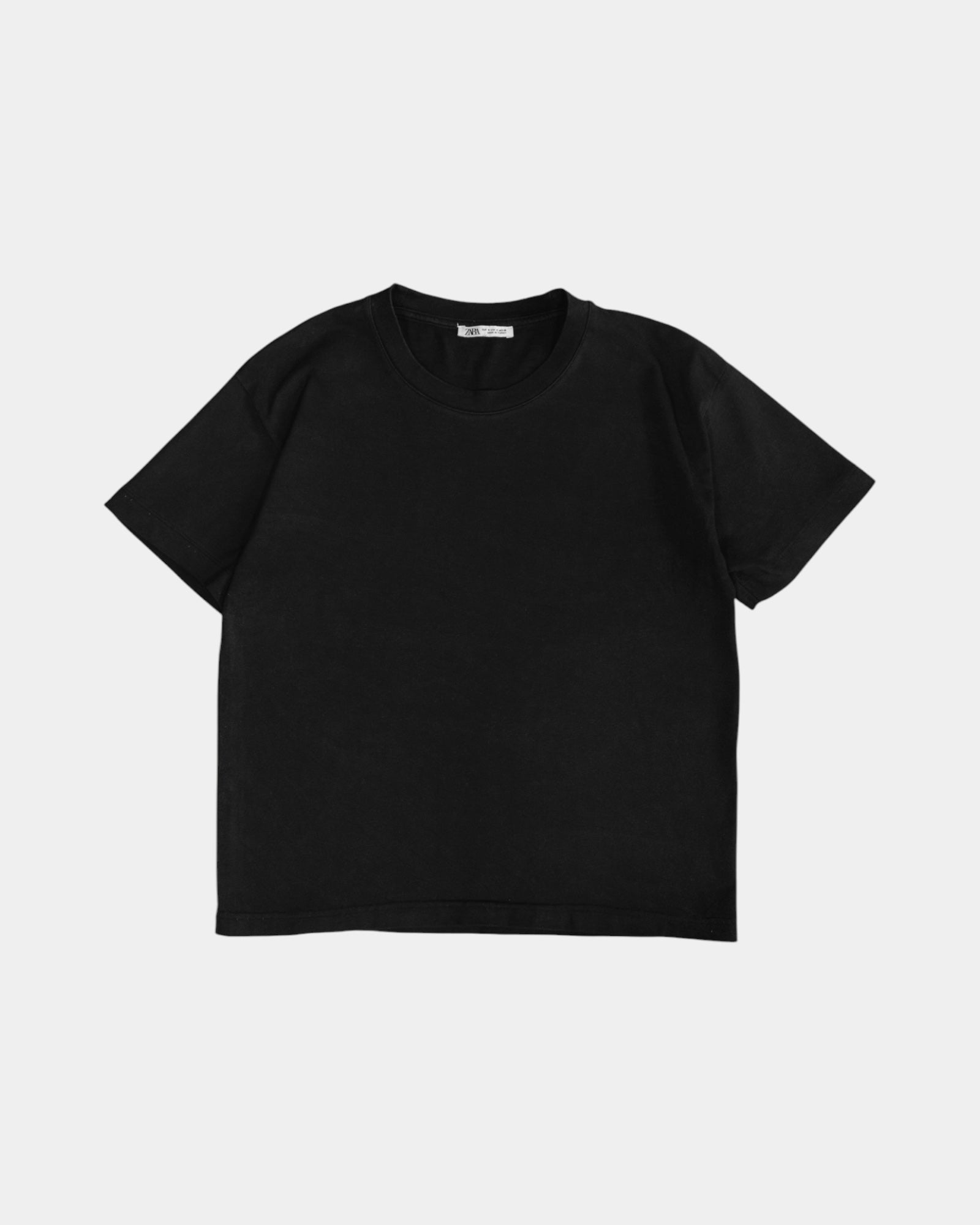 (S) BLANK BLACK TEE