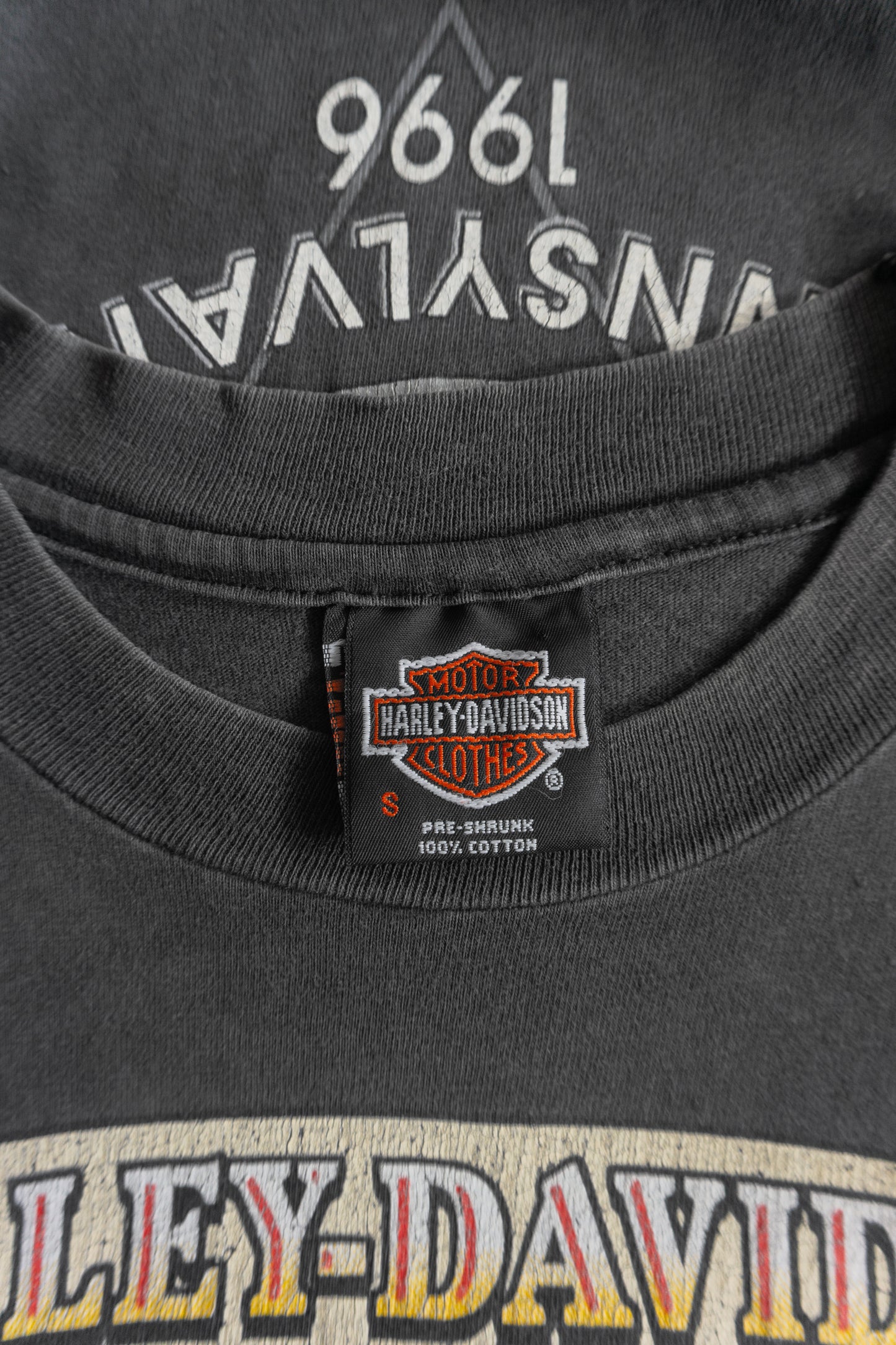 (S) 90’S VINTAGE HARLEY DAVIDSON MUSEUM FADED TEE