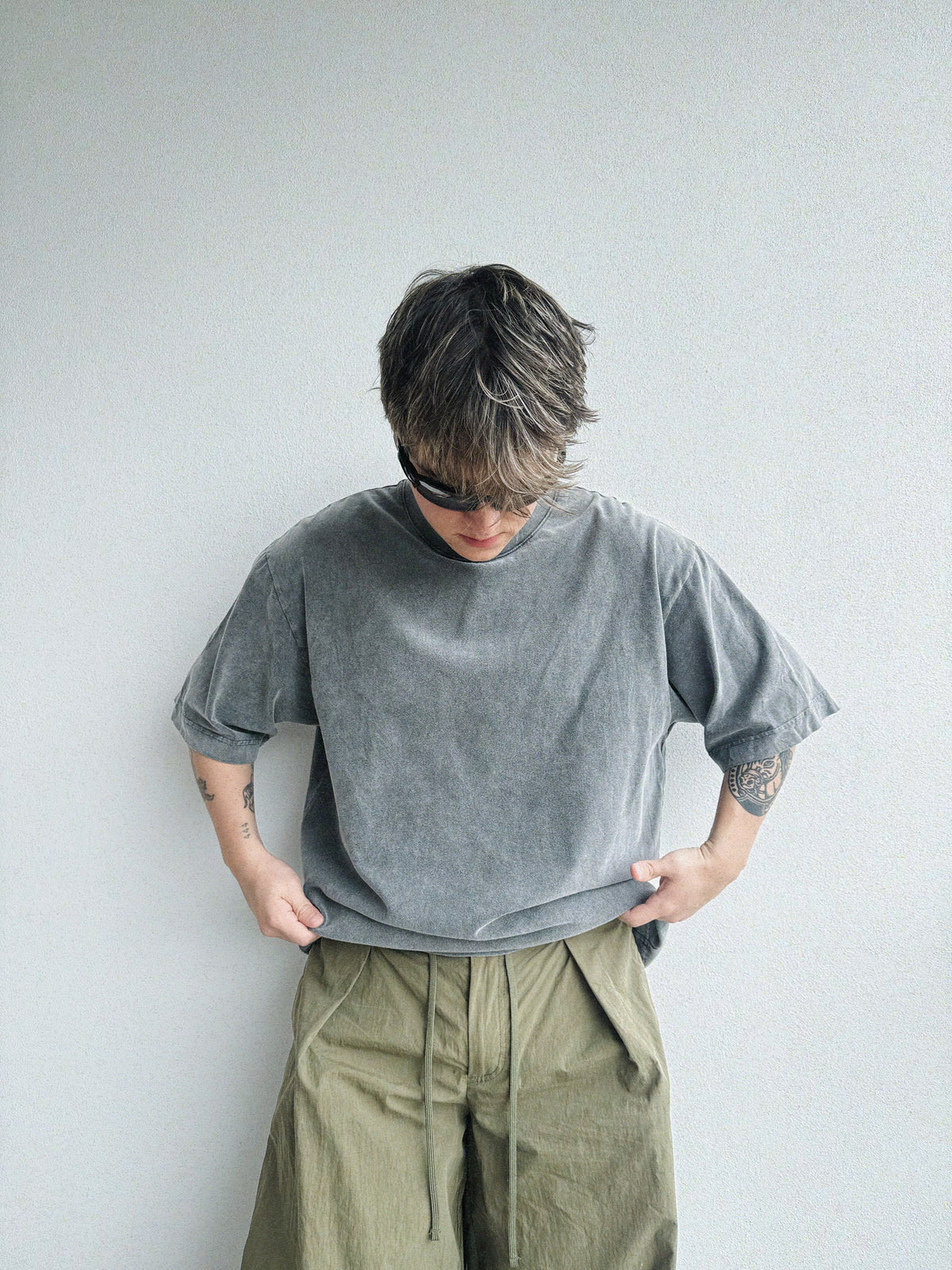 (L) ACNE STUDIOS EXTORR GRAY TEE