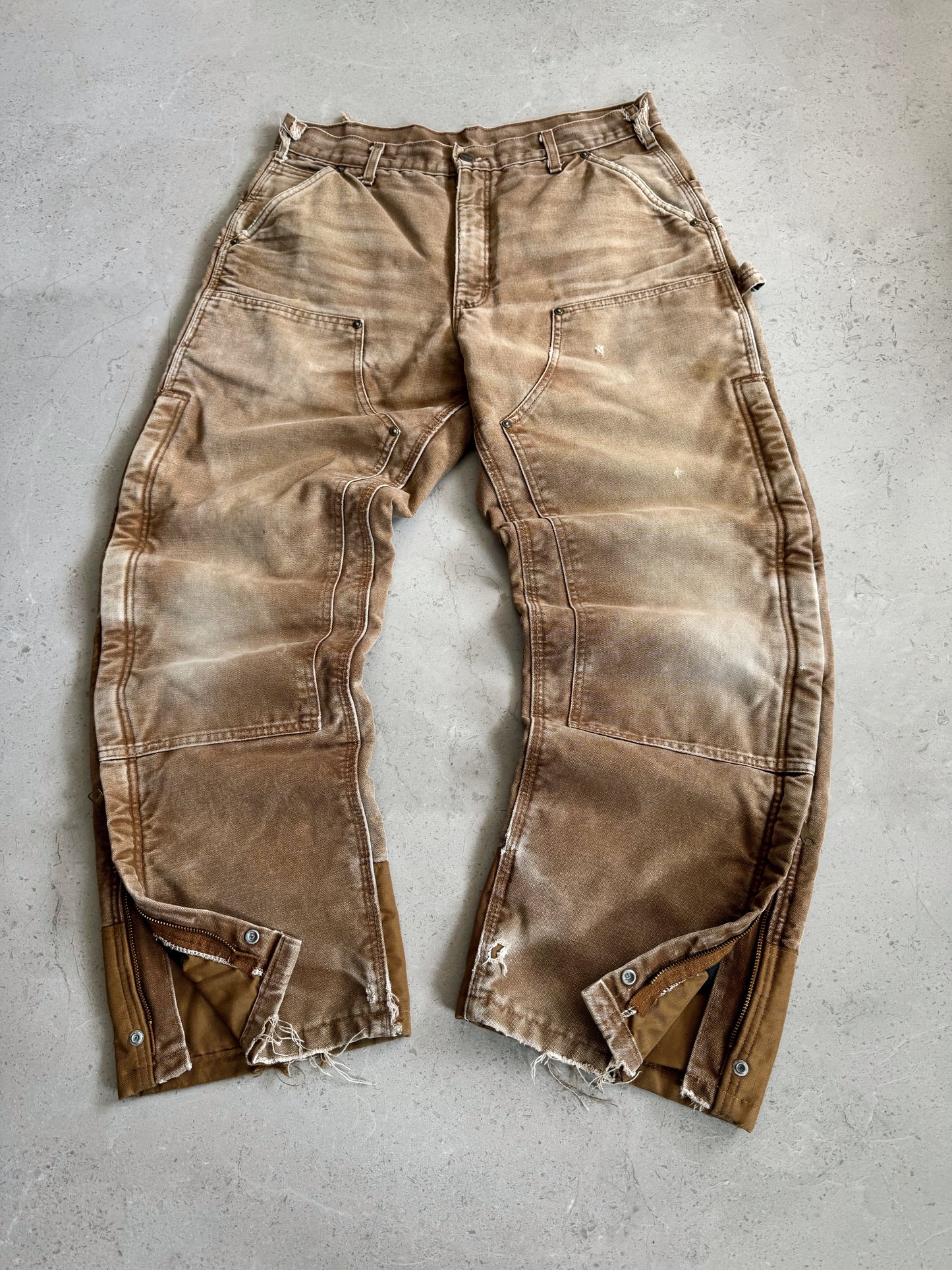 90’s Vintage Carhartt Faded Double Knee Rare Find Pant